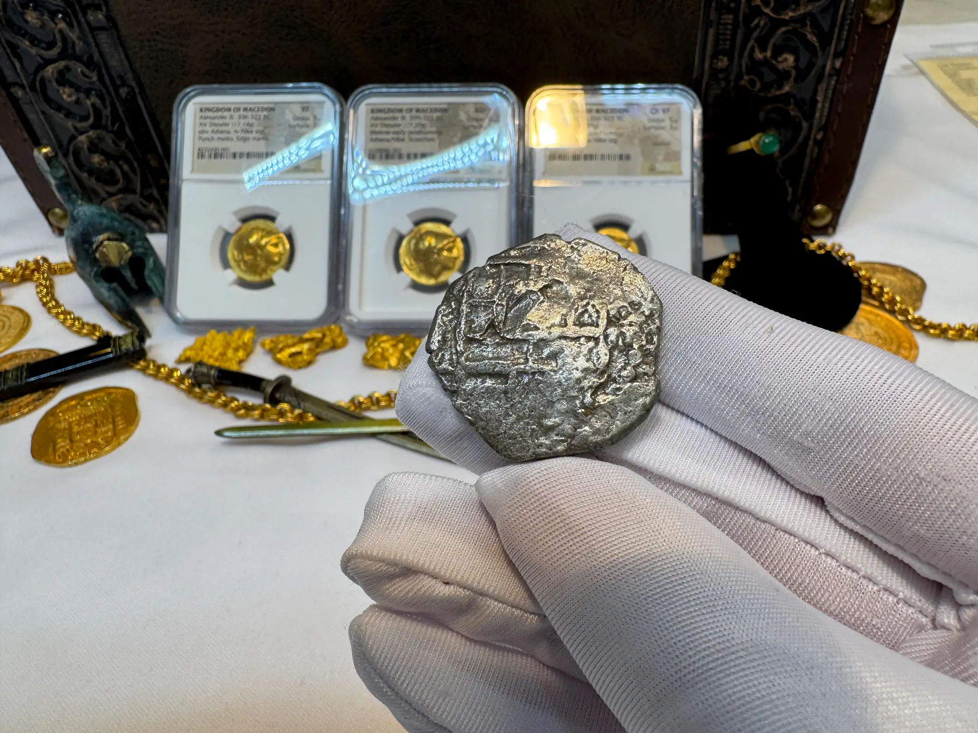 Bolivia 4 Reales 1616-17 "Partial Date- Atocha 1622 Shipwreck" Grade 3 6