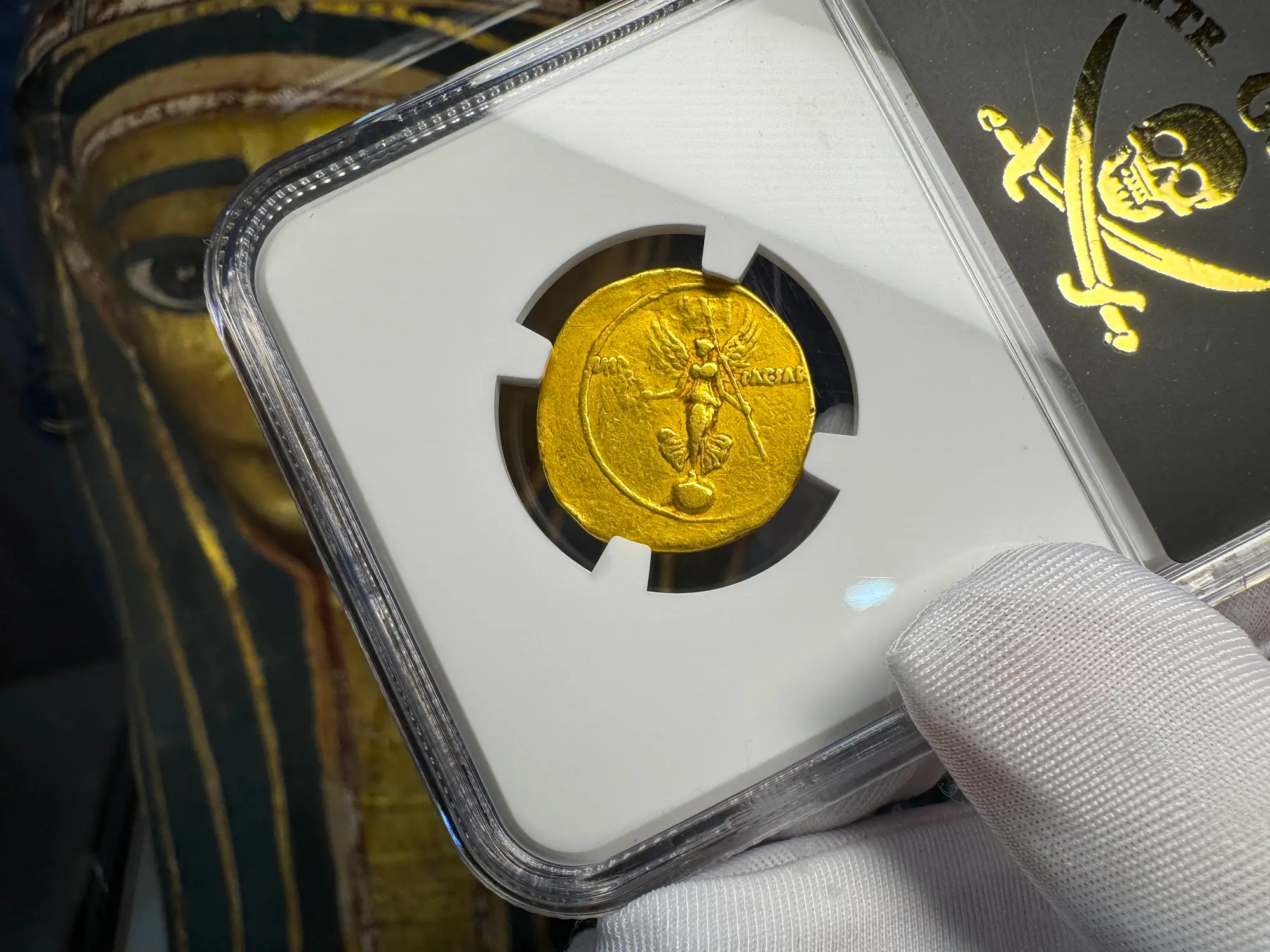 Roman Empire "Octavian" 30BC Aureus NGC VF 5x2 20