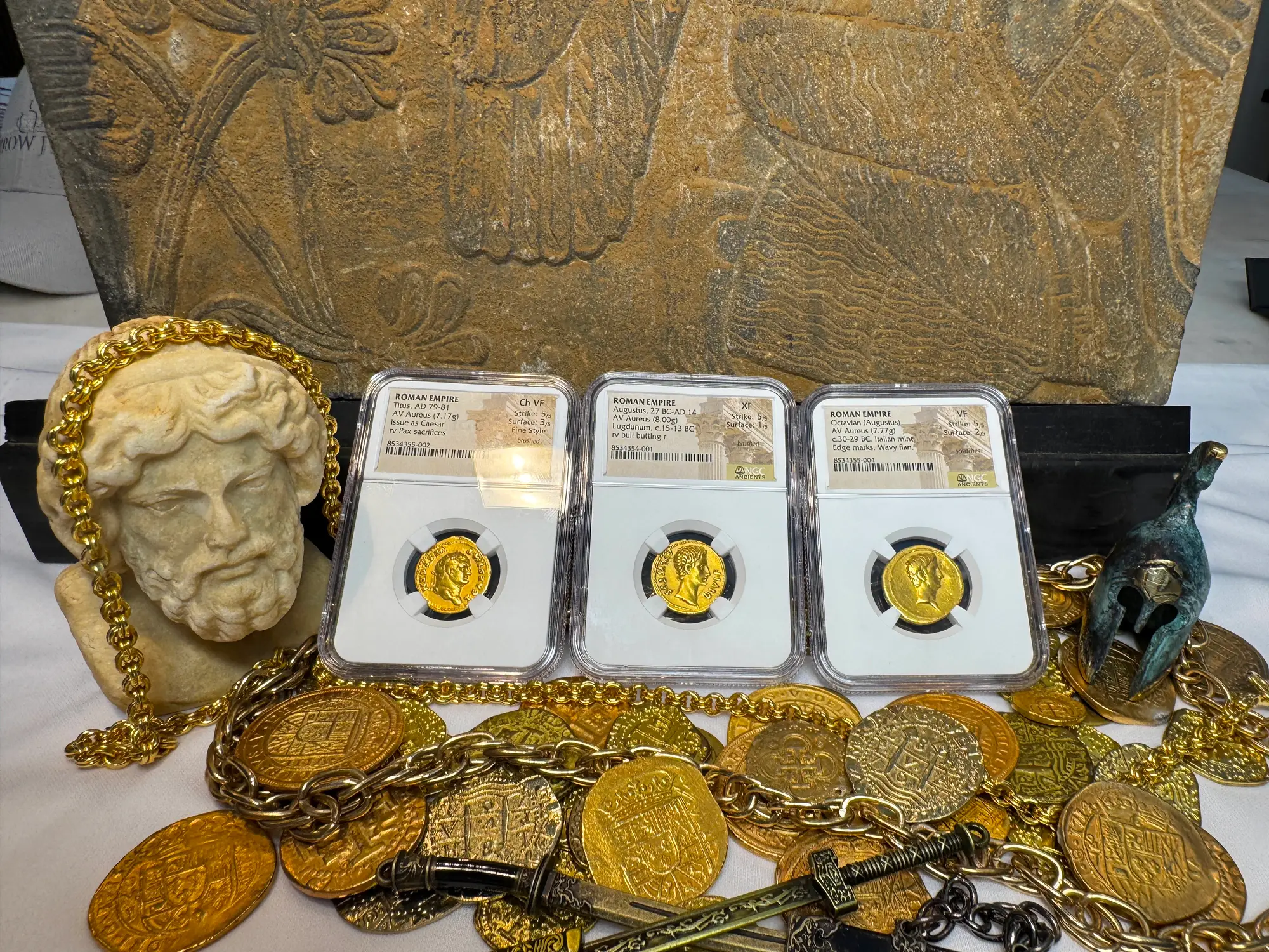 Roman Empire "Augustus | Bull" 2nd of 12 Caesars NGC XF 5x1 20