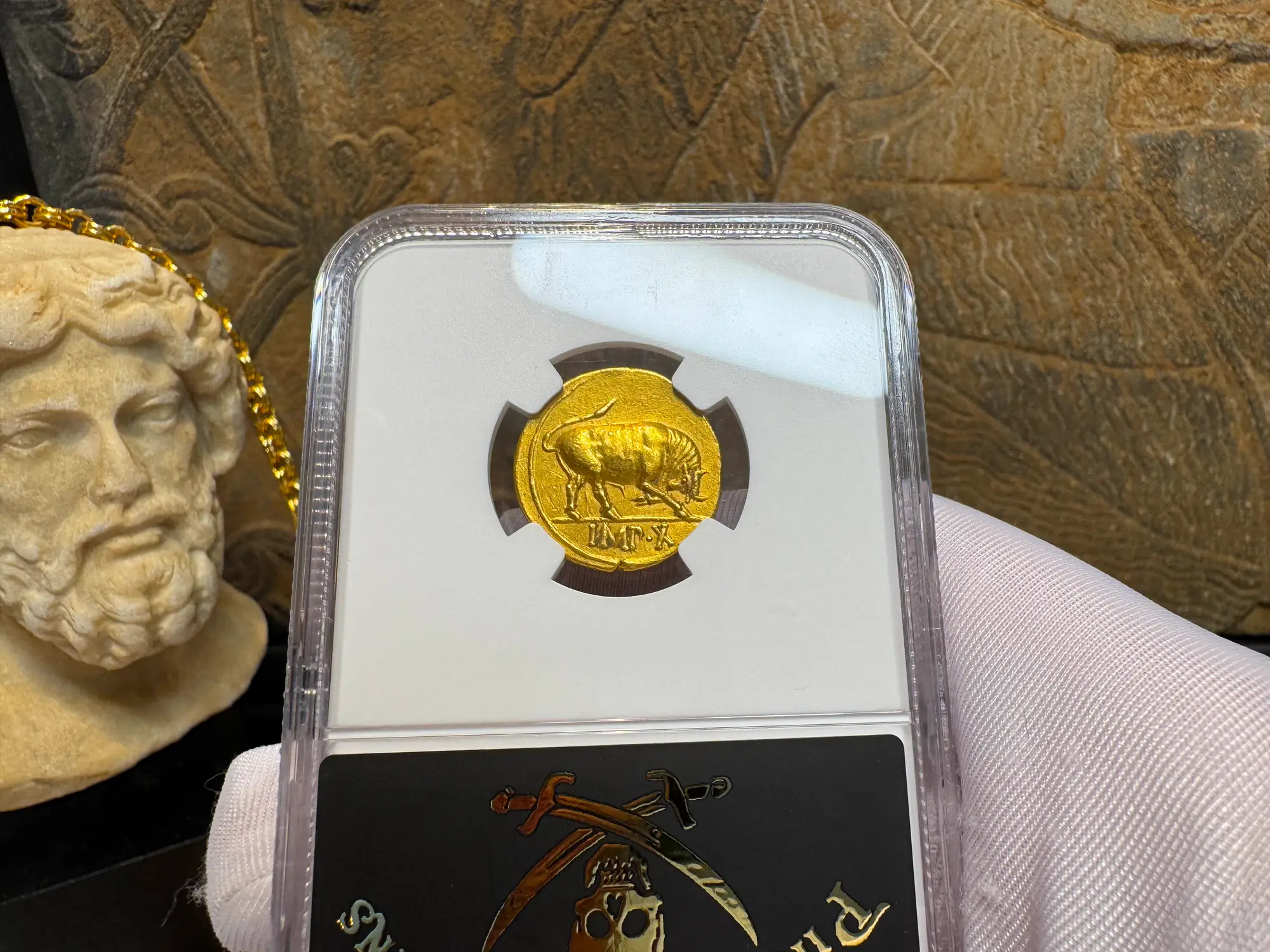 Roman Empire "Augustus | Bull" 2nd of 12 Caesars NGC XF 5x1 23