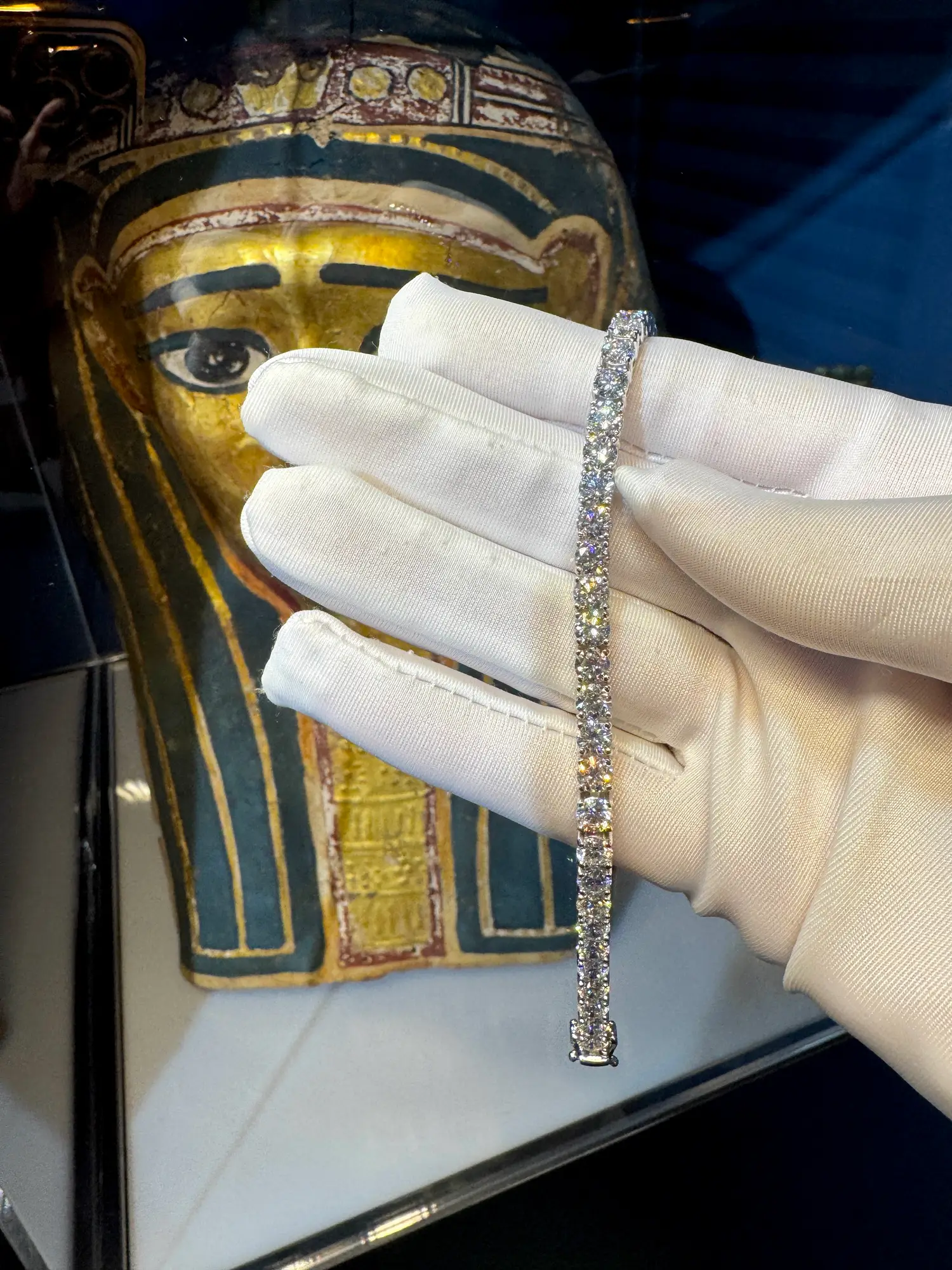 Diamond Tennis Bracelet D Color VVS2 Weight 14.43ct 11