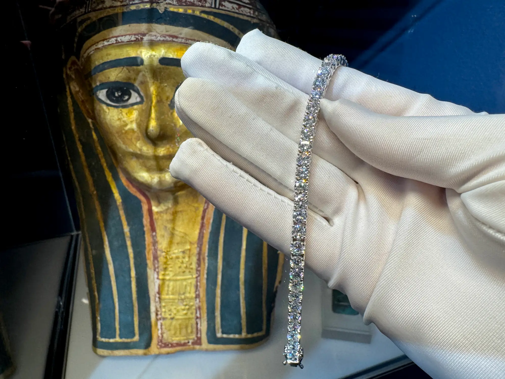 Diamond Tennis Bracelet D Color VVS2 Weight 14.43ct 14