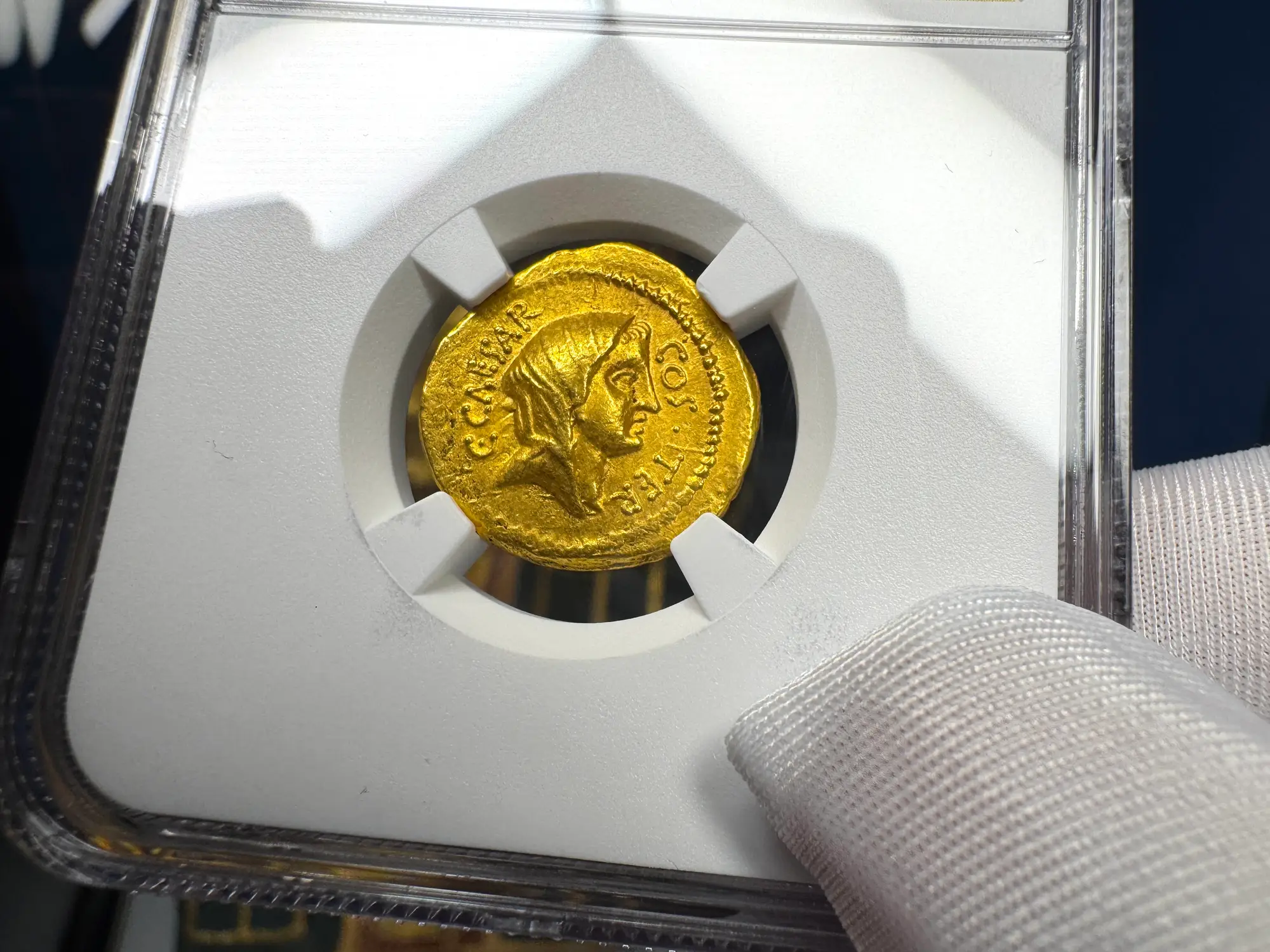 Roman Imperatorial "Julius Caesar" 1st of 12 Caesars NGC AU 25