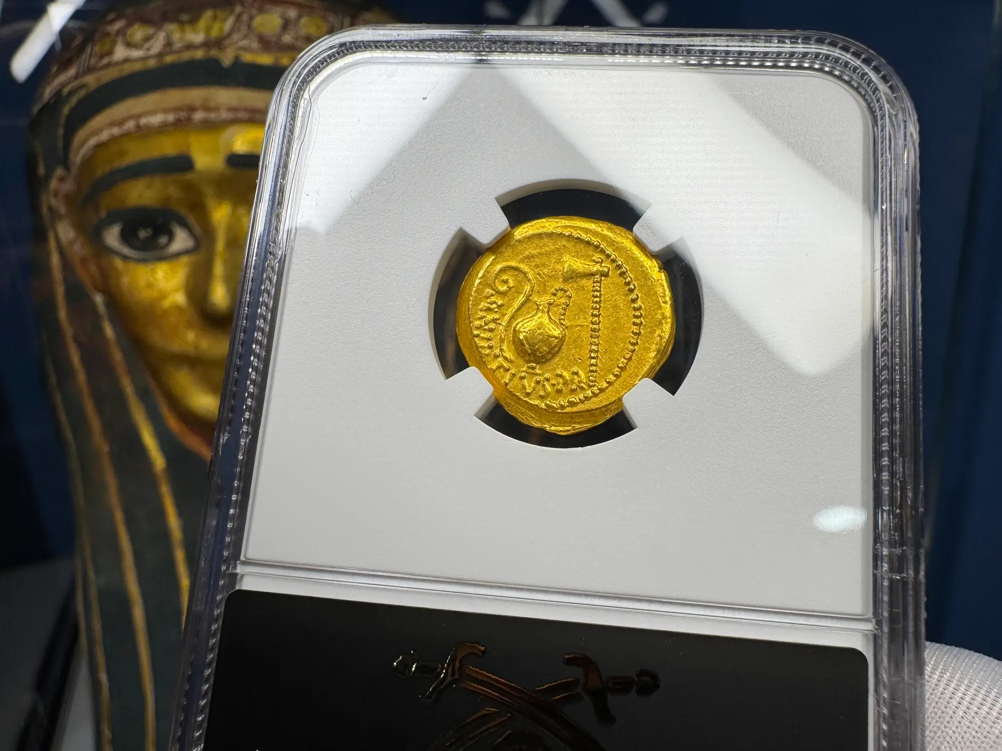 Roman Imperatorial "Julius Caesar" 1st of 12 Caesars NGC AU 18