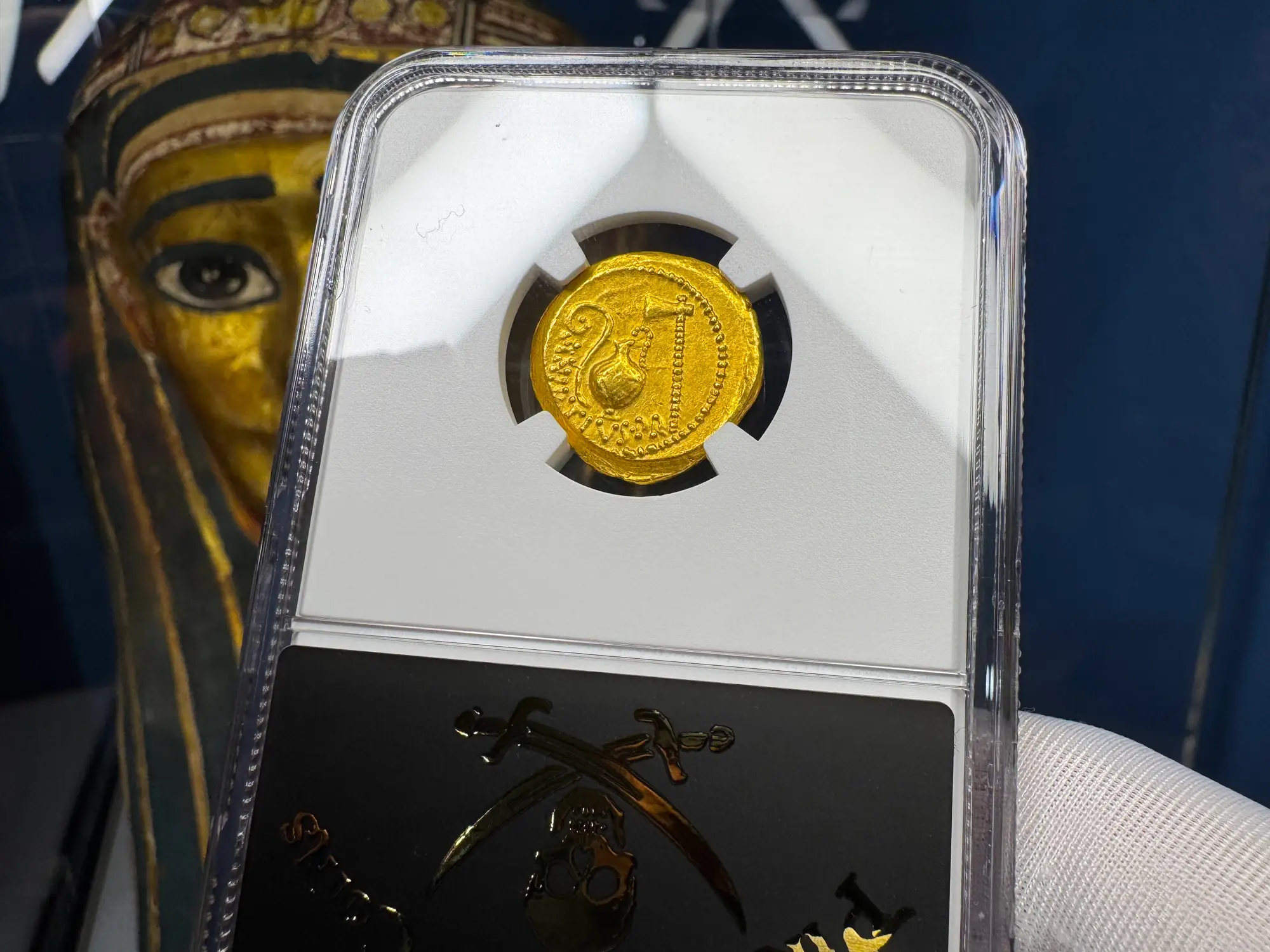 Roman Imperatorial "Julius Caesar" 1st of 12 Caesars NGC AU 20