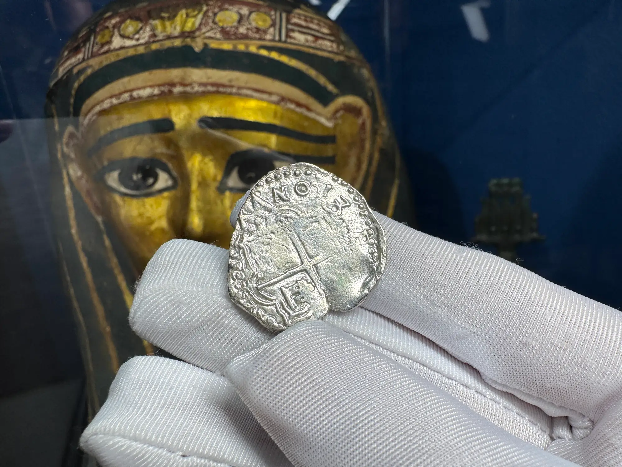 Bolivia 2 Reales 1618 "Atocha 1622 Shipwreck" Grade 2 4