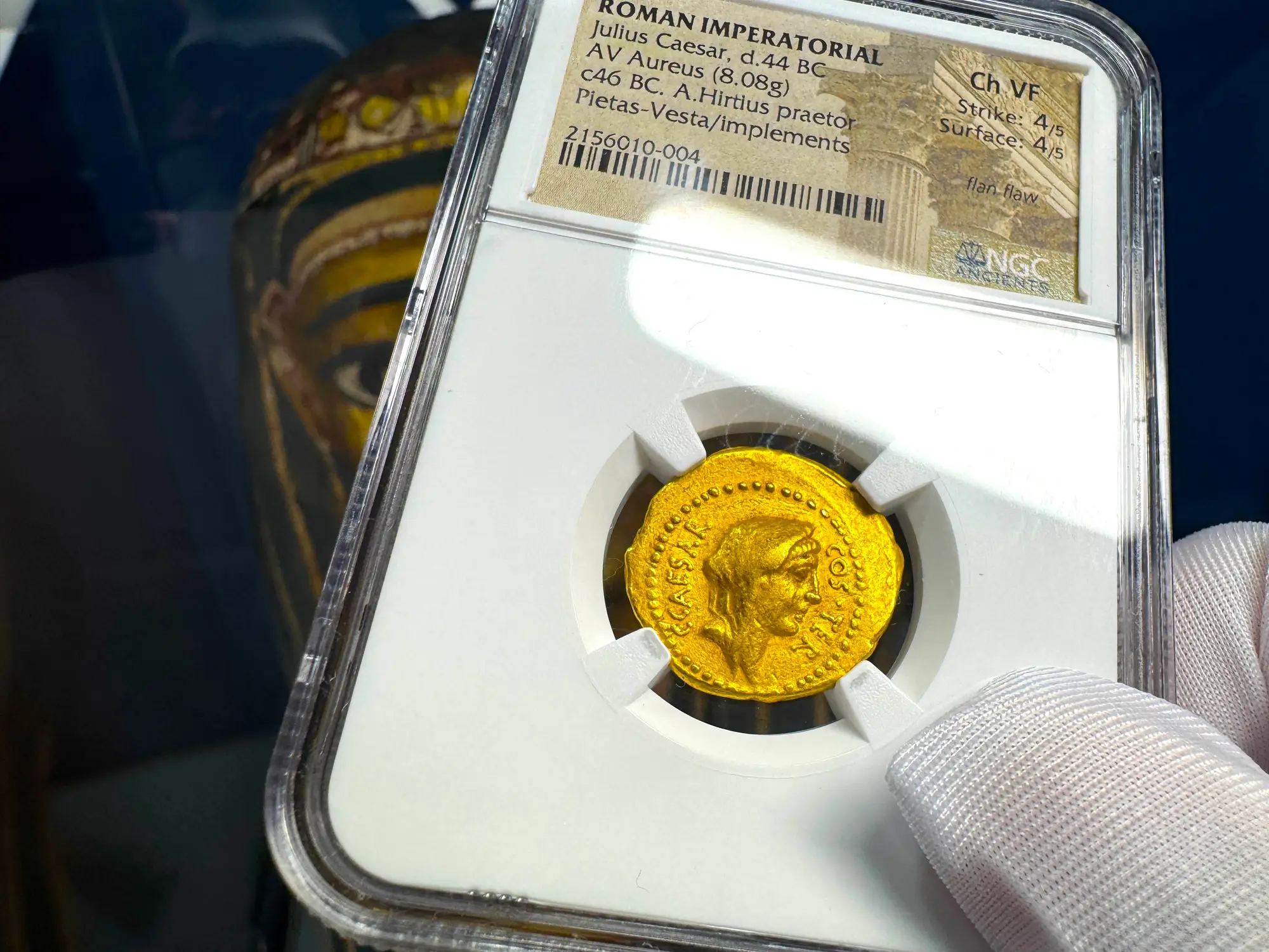 Roman Imperatorial "Julius Caesar" 44BC Aureus NGC Ch VF 14