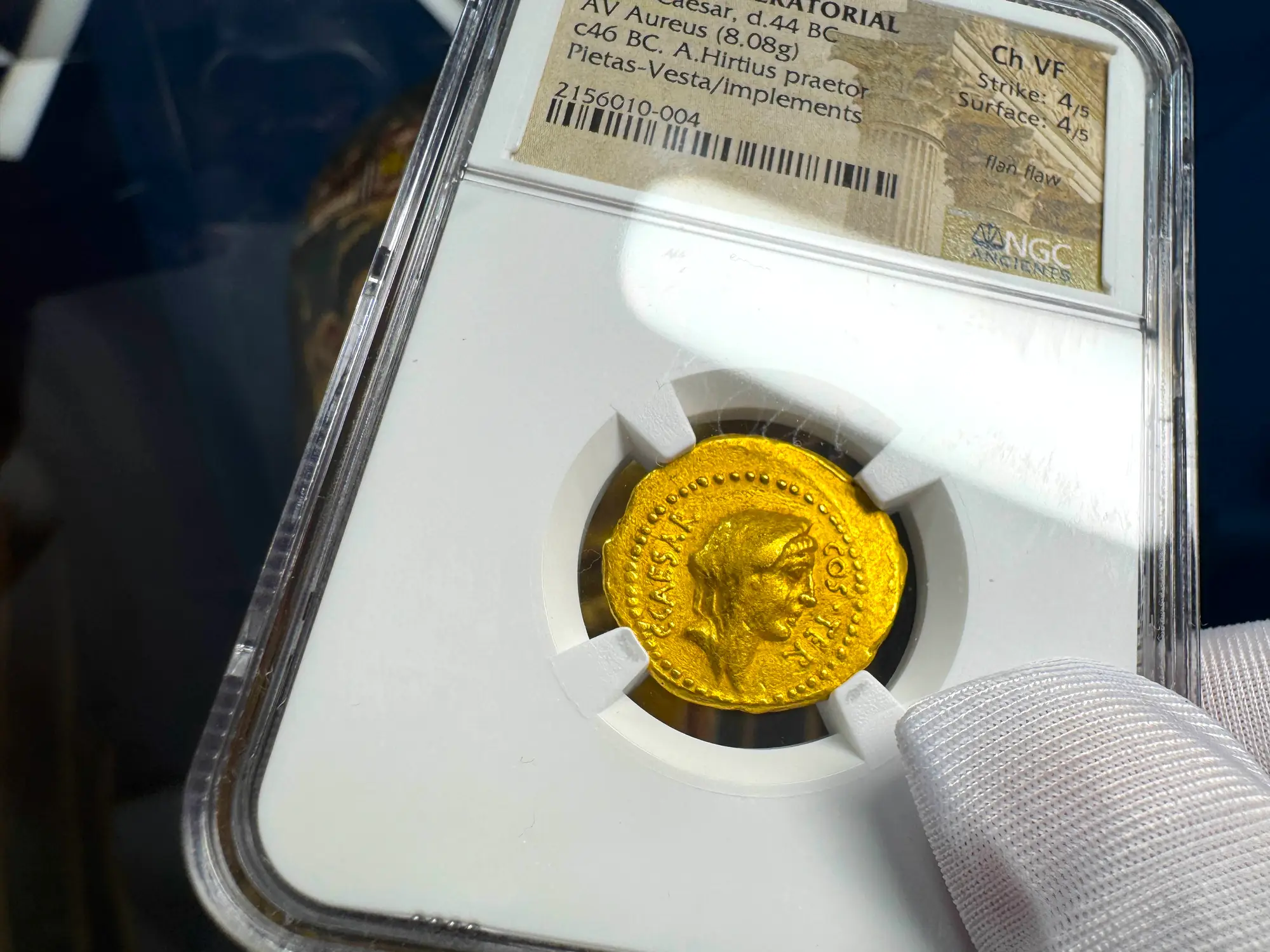 Roman Imperatorial "Julius Caesar" 44BC Aureus NGC Ch VF 15