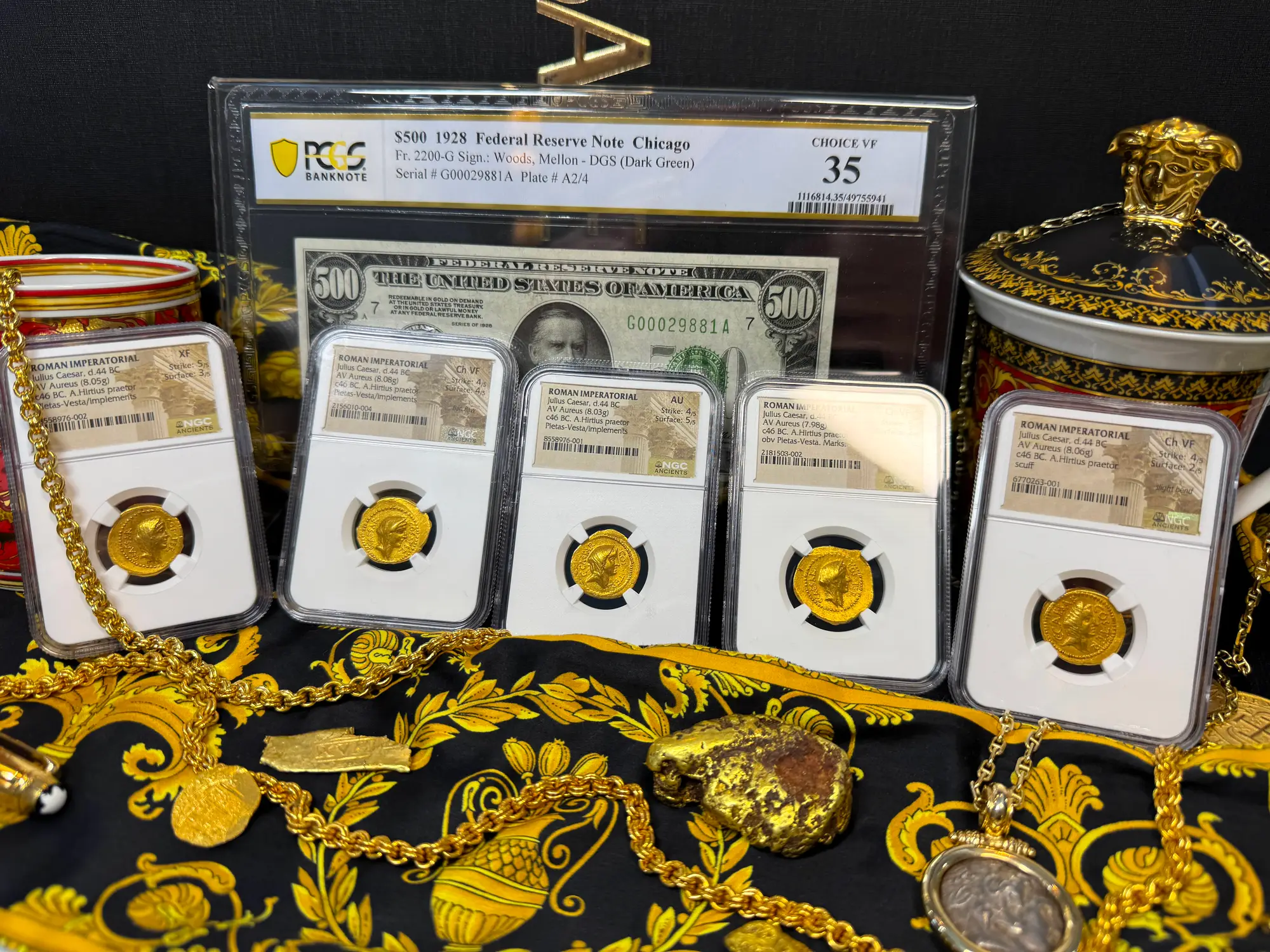 Roman Imperatorial "Julius Caesar" 44BC Aureus NGC Ch VF 10