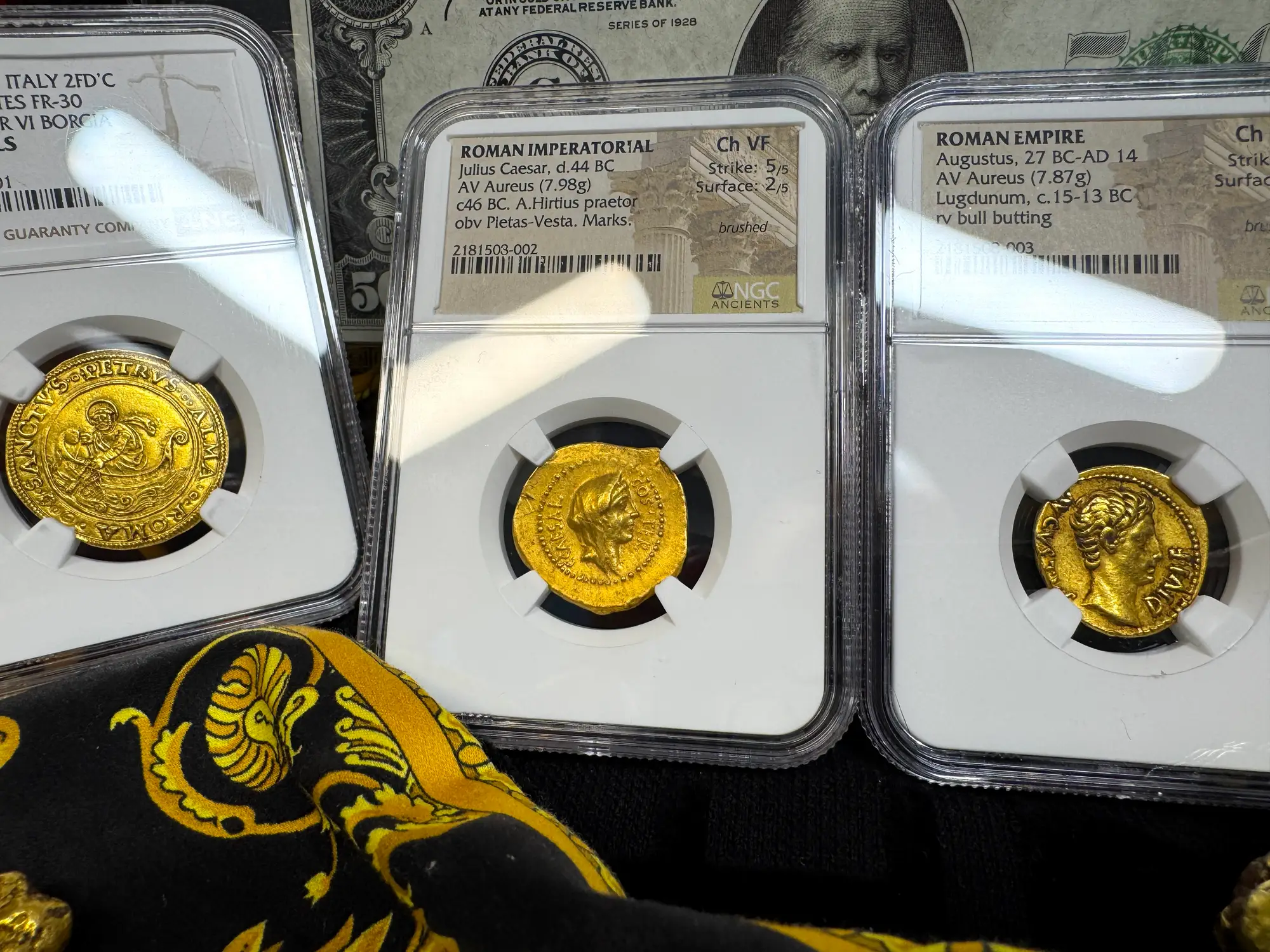 Roman Imperatorial "Julius Caesar" Aureus NGC Ch VF 16