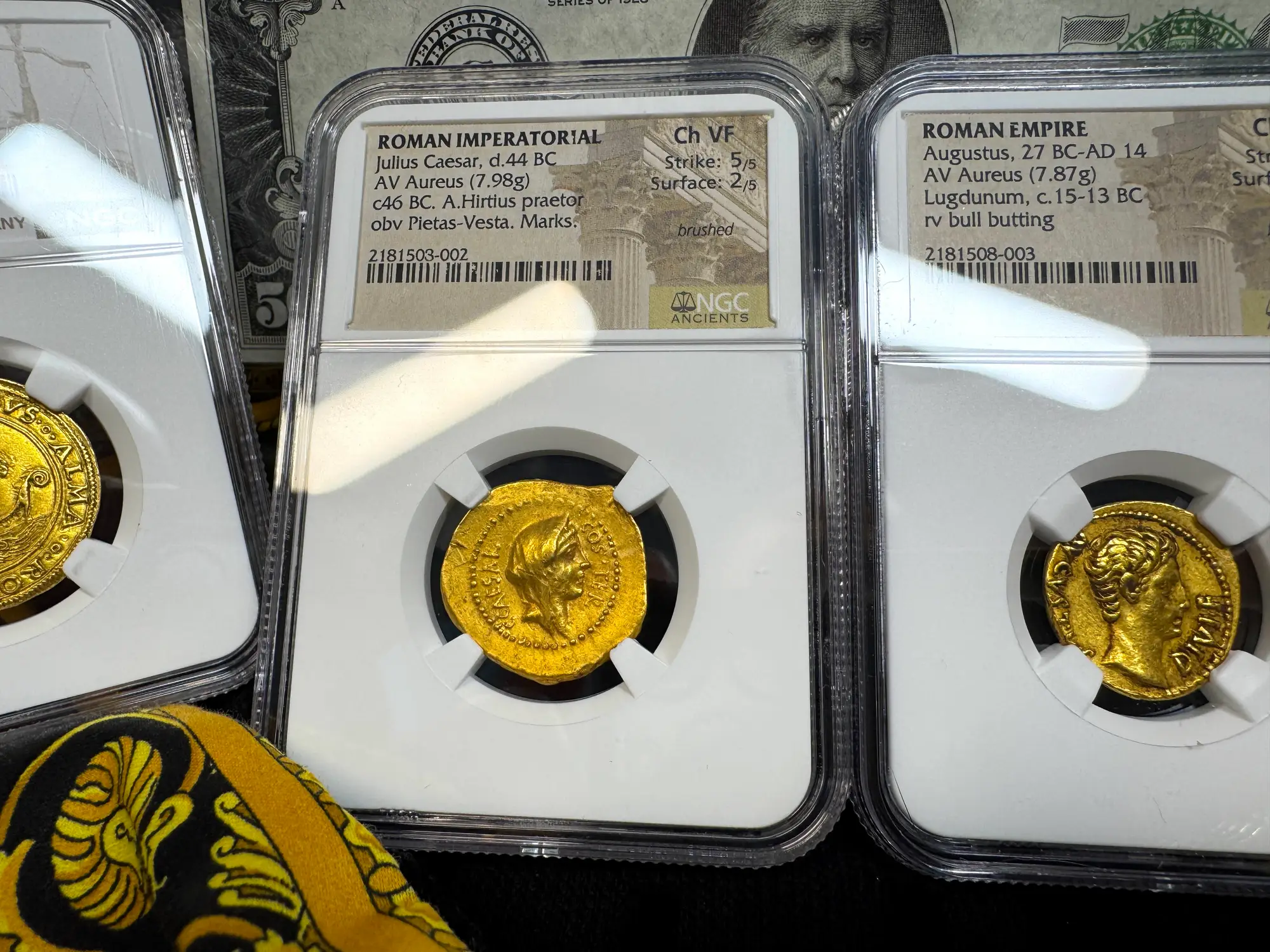 Roman Imperatorial "Julius Caesar" Aureus NGC Ch VF 14