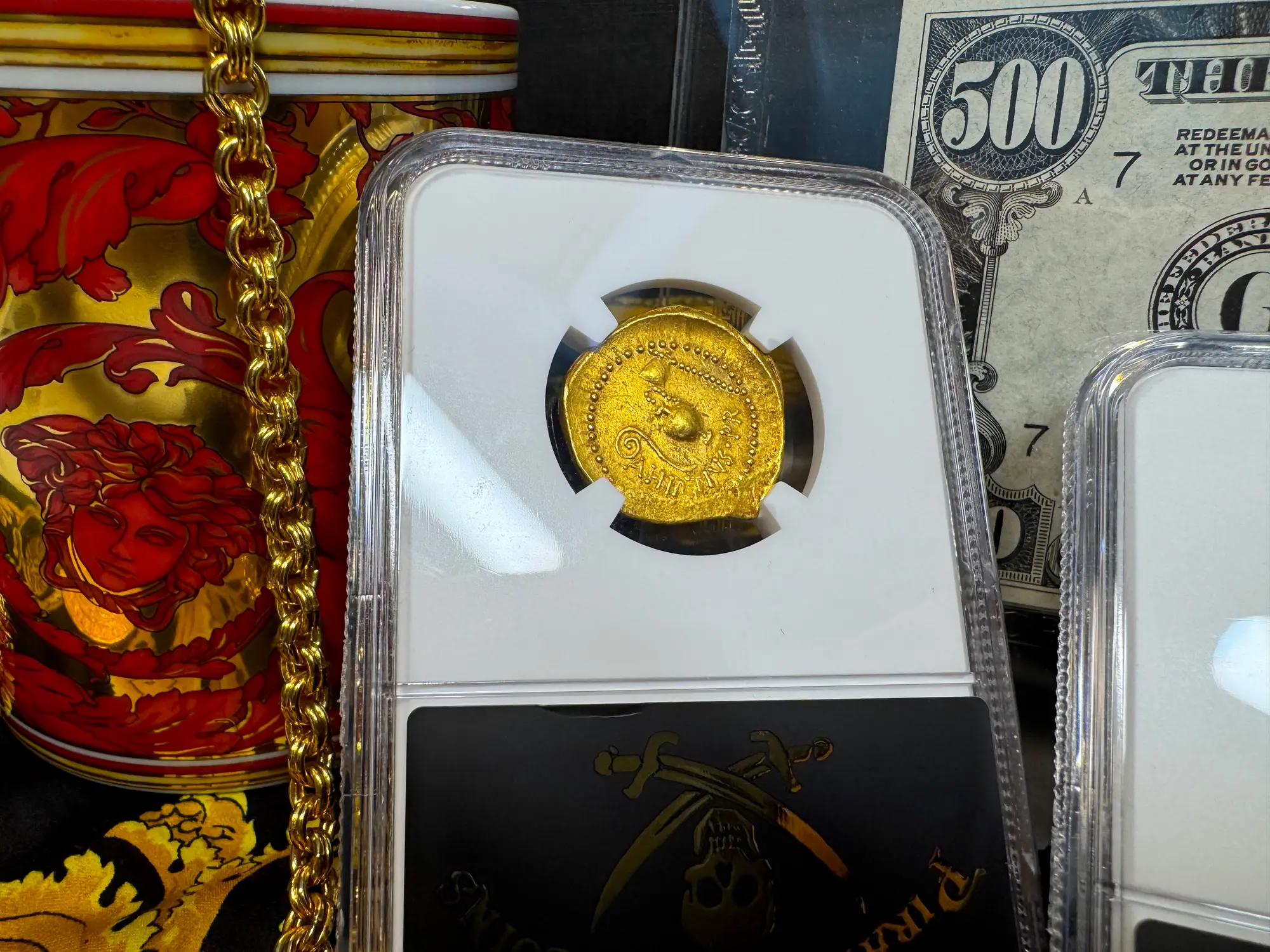 Roman Imperatorial "Julius Caesar" Aureus NGC Ch VF 18