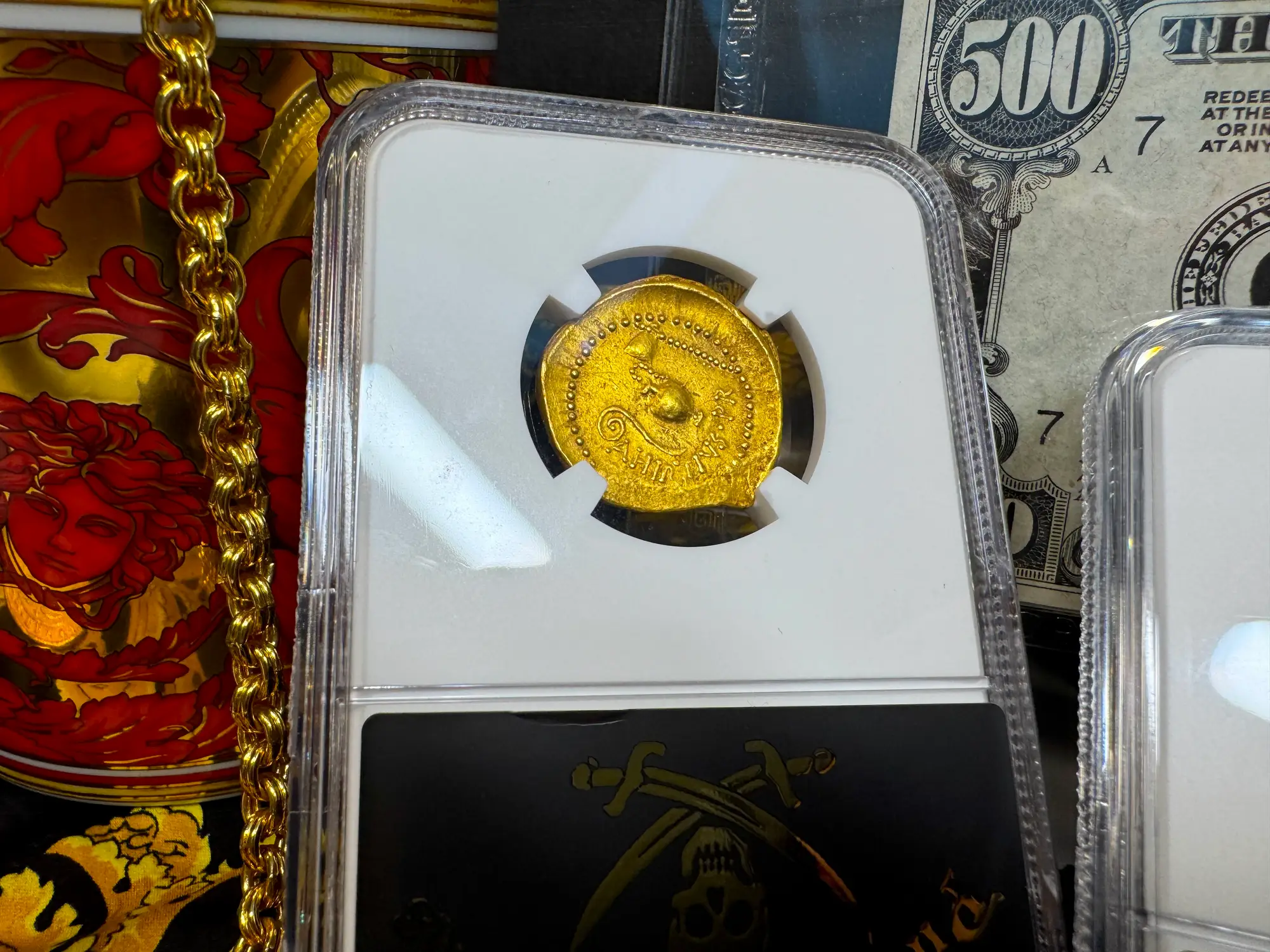 Roman Imperatorial "Julius Caesar" Aureus NGC Ch VF 5