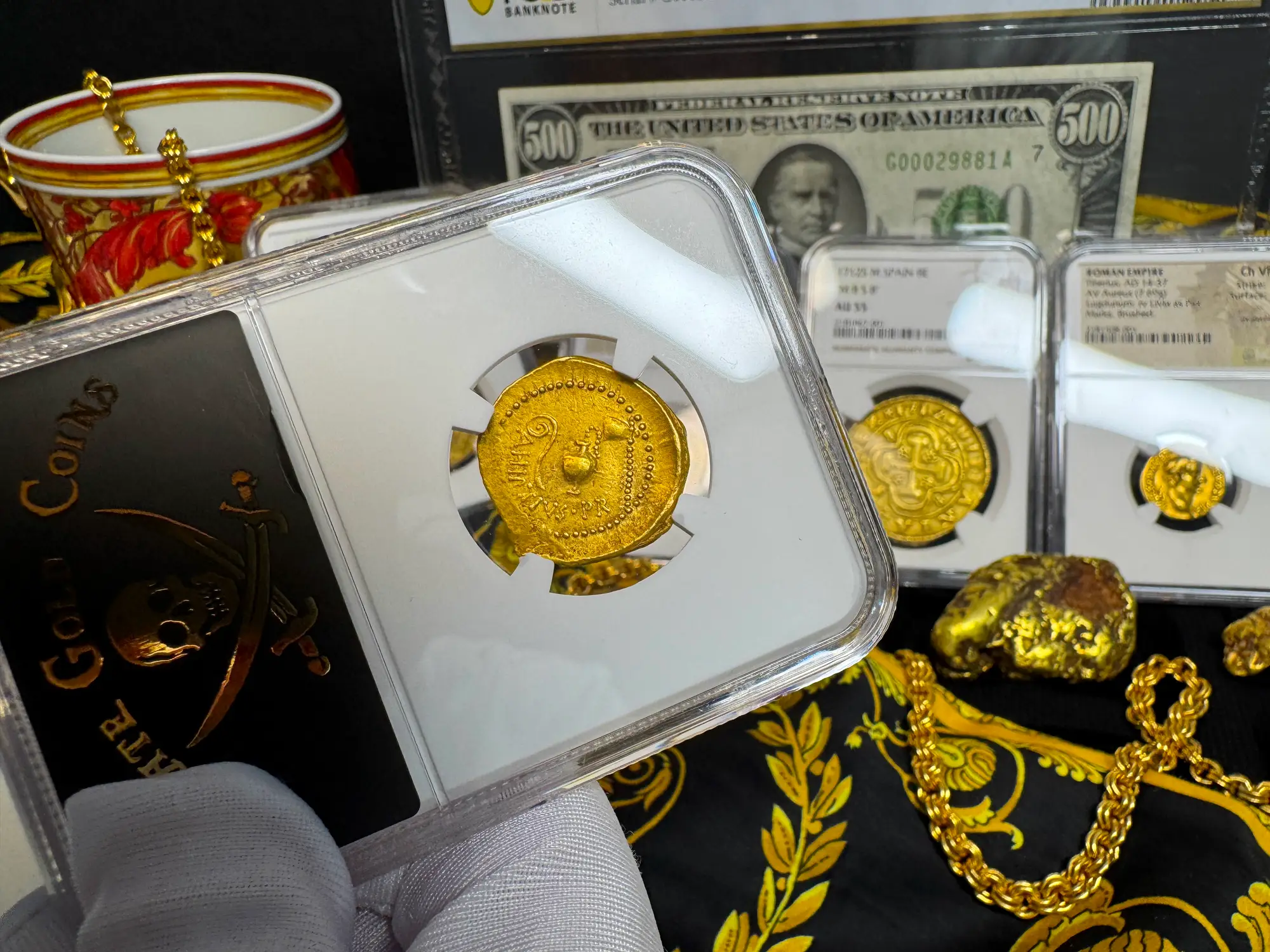 Roman Imperatorial "Julius Caesar" Aureus NGC Ch VF 30