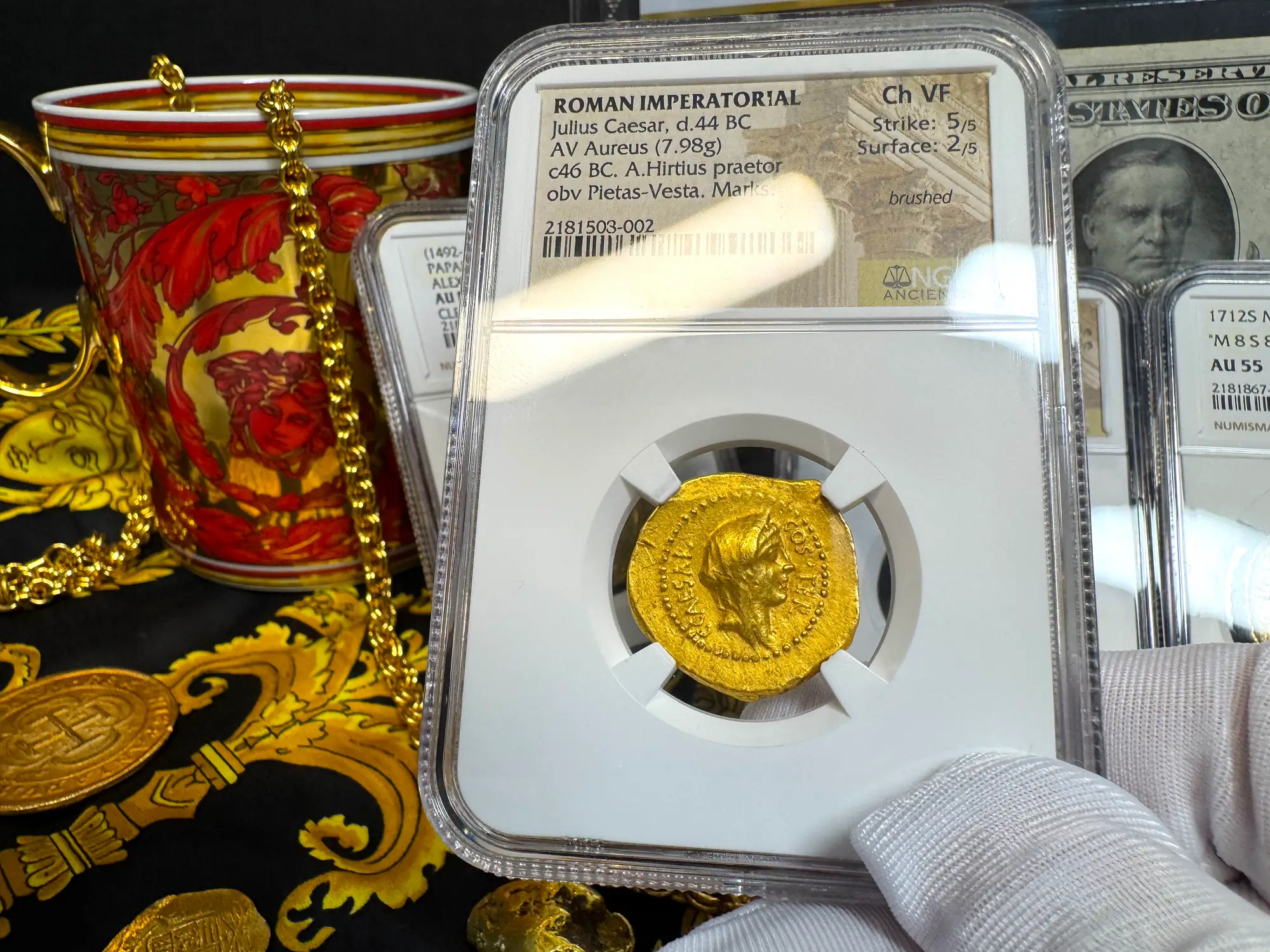 Roman Imperatorial "Julius Caesar" Aureus NGC Ch VF 40