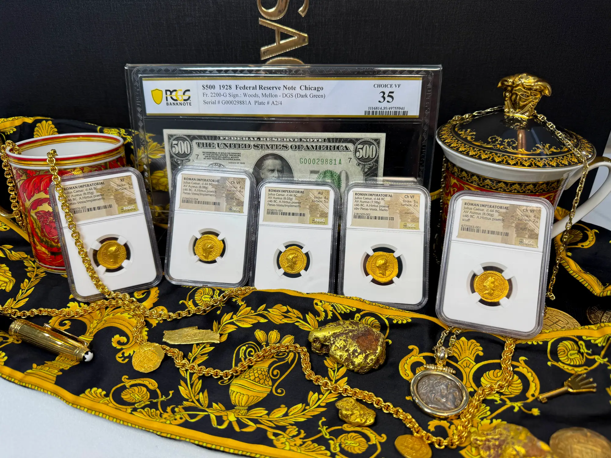 Roman Imperatorial "Julius Caesar" Aureus NGC Ch VF 22