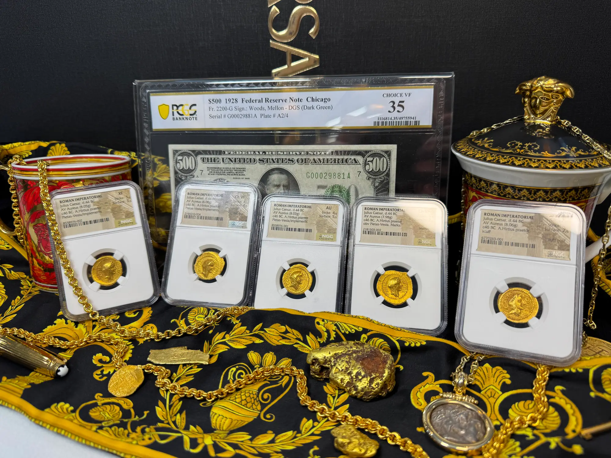 Roman Imperatorial "Julius Caesar" Aureus NGC Ch VF 33