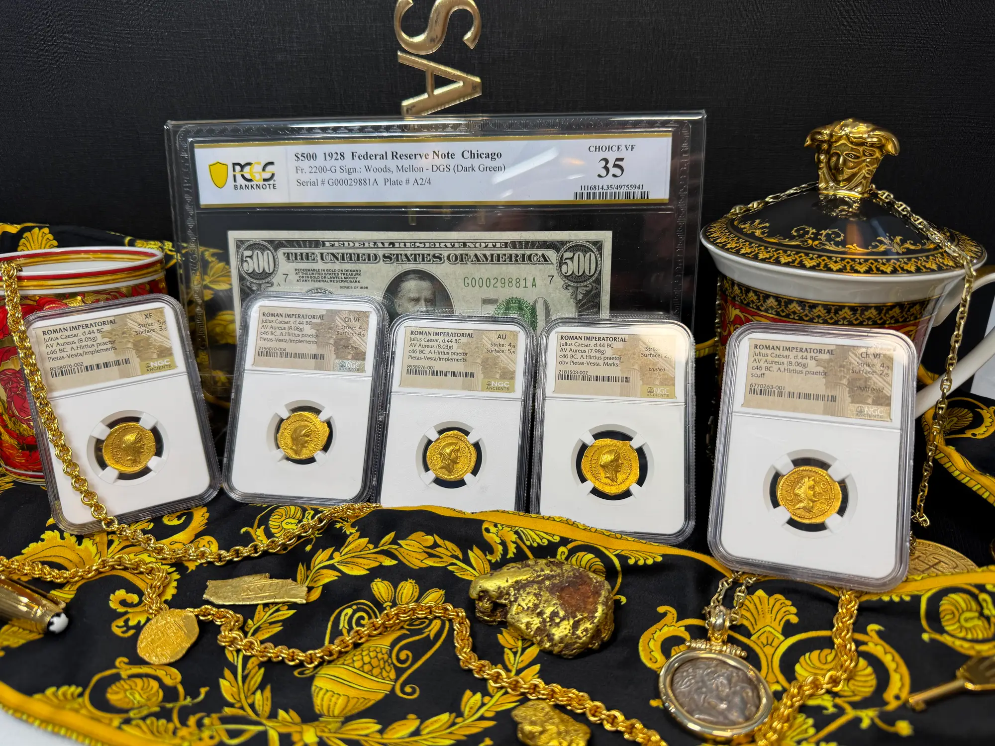 Roman Imperatorial "Julius Caesar" Aureus NGC Ch VF 36