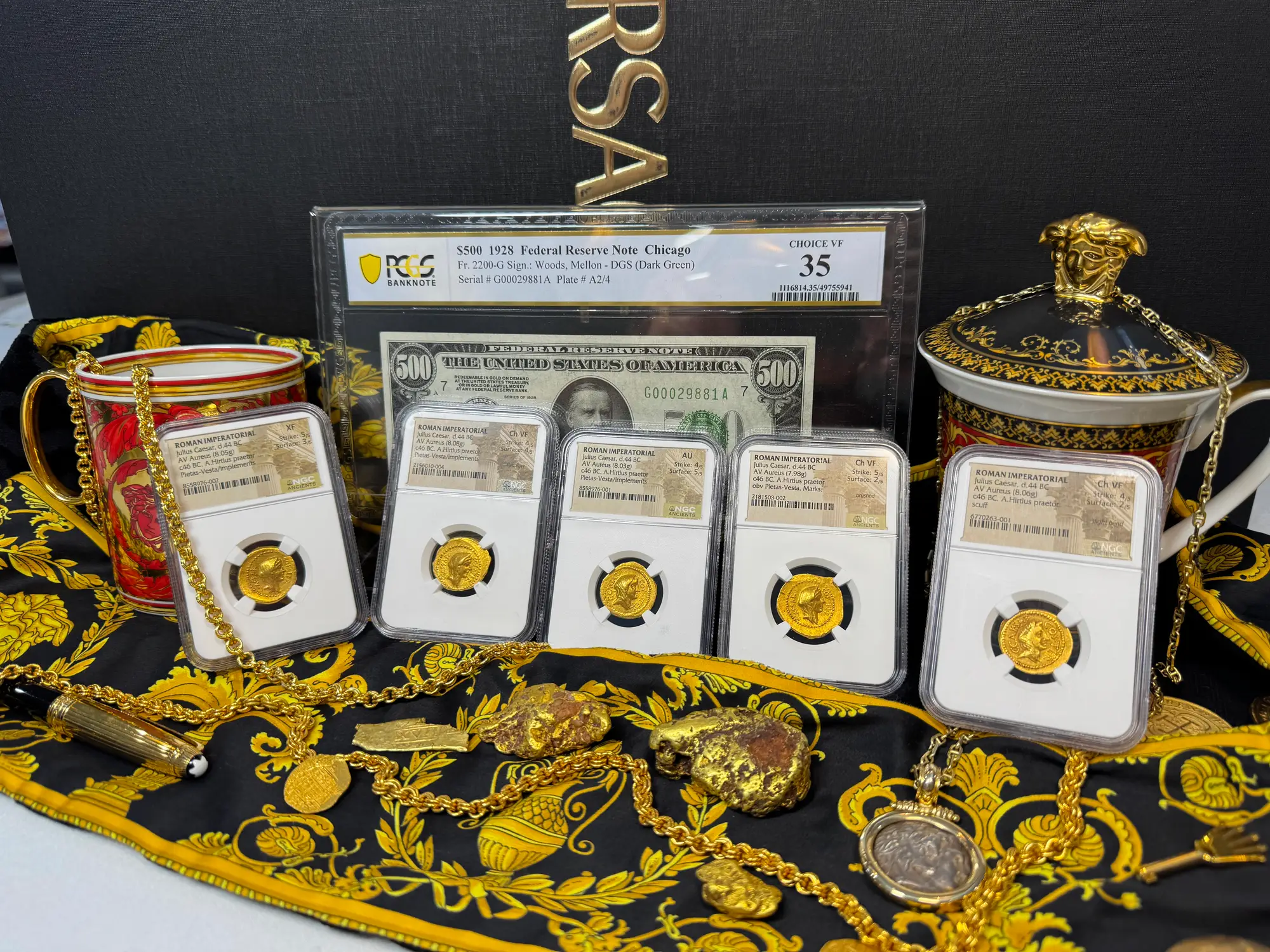 Roman Imperatorial "Julius Caesar" Aureus NGC Ch VF 51