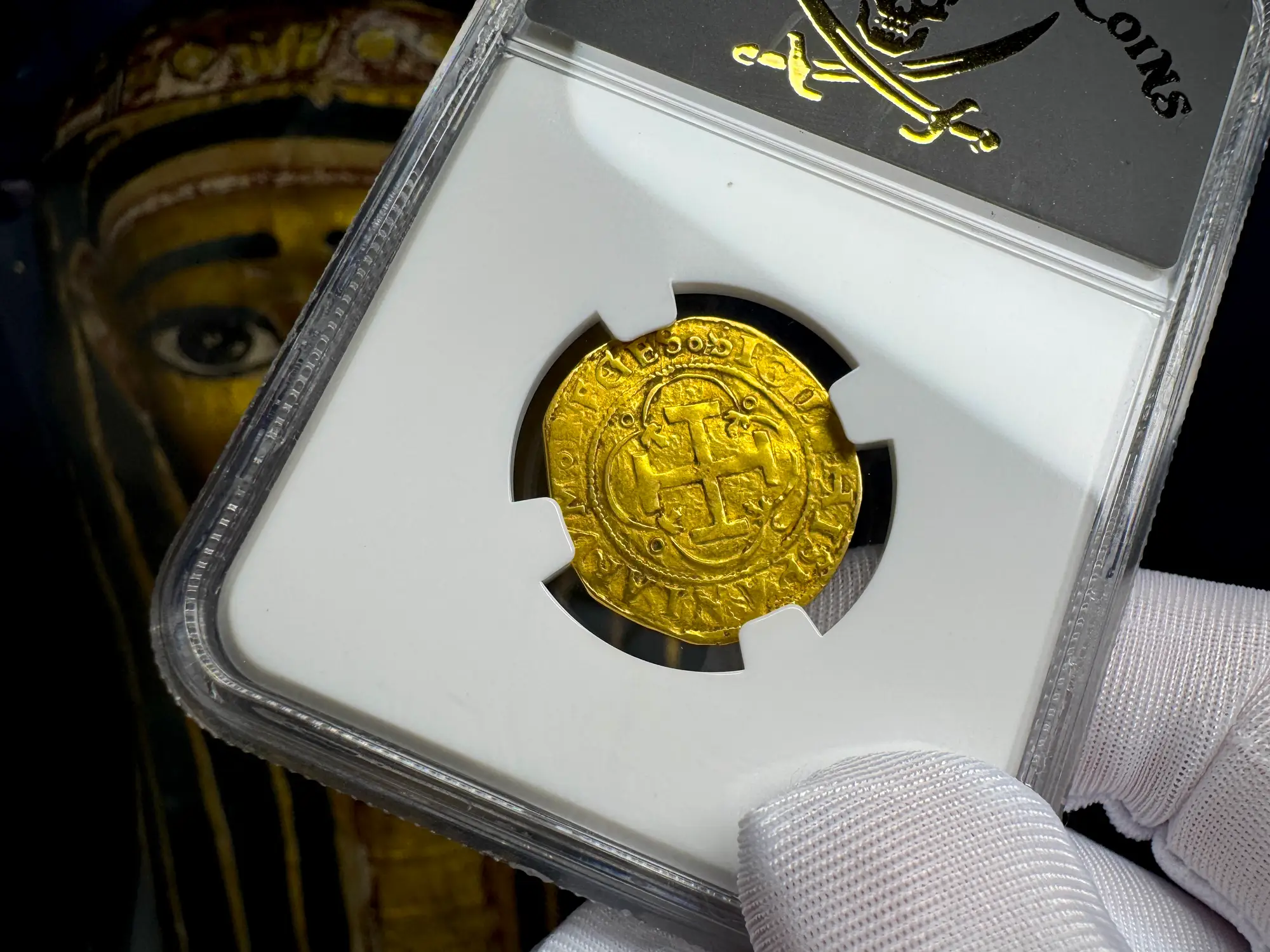 Spain 1 Escudo 1516-56 "Charles & Joanna" NGC 30 24