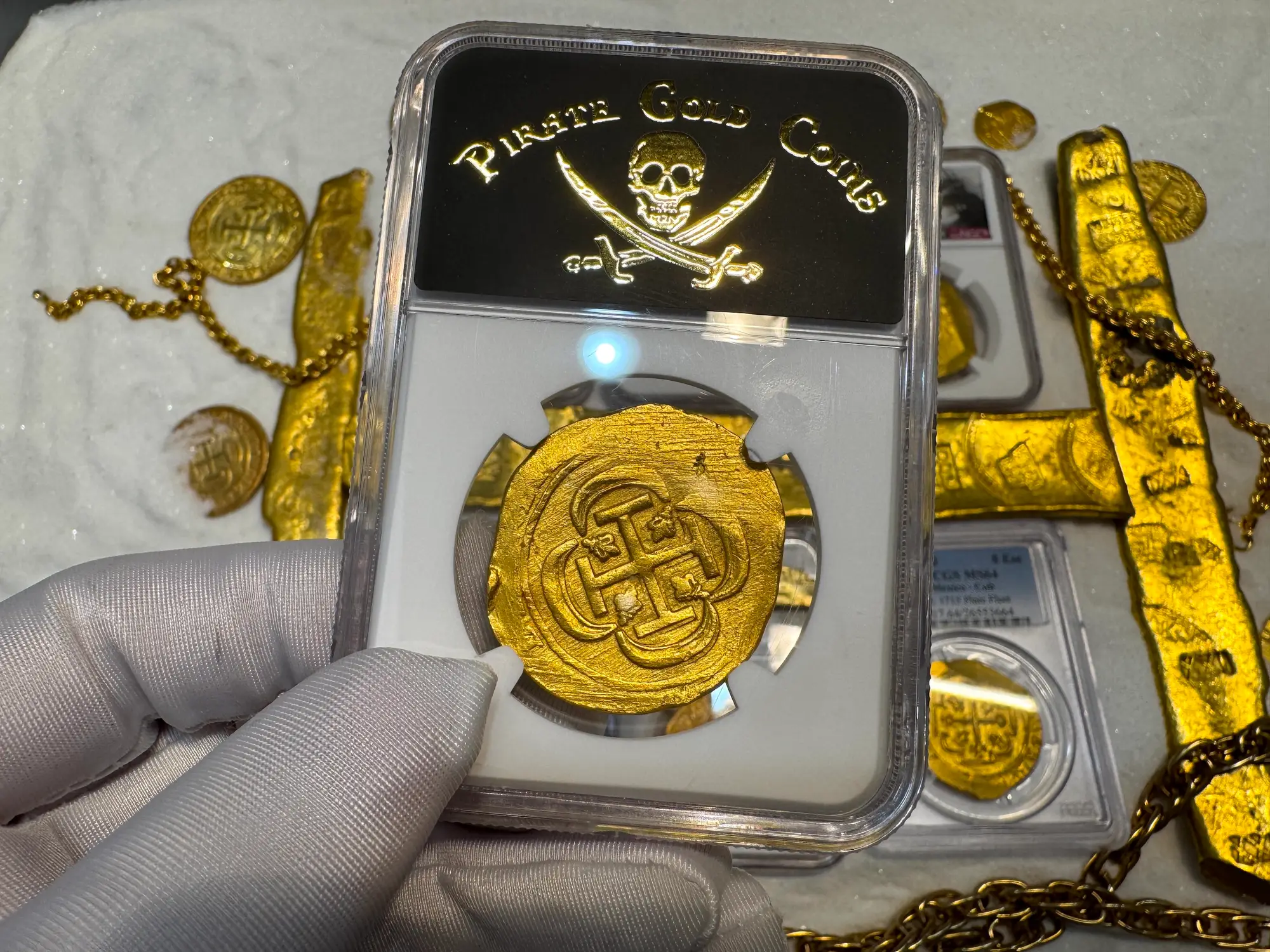 Mexico 8 Escudos 1715 "1715 Fleet Shipwreck" NGC 55 9