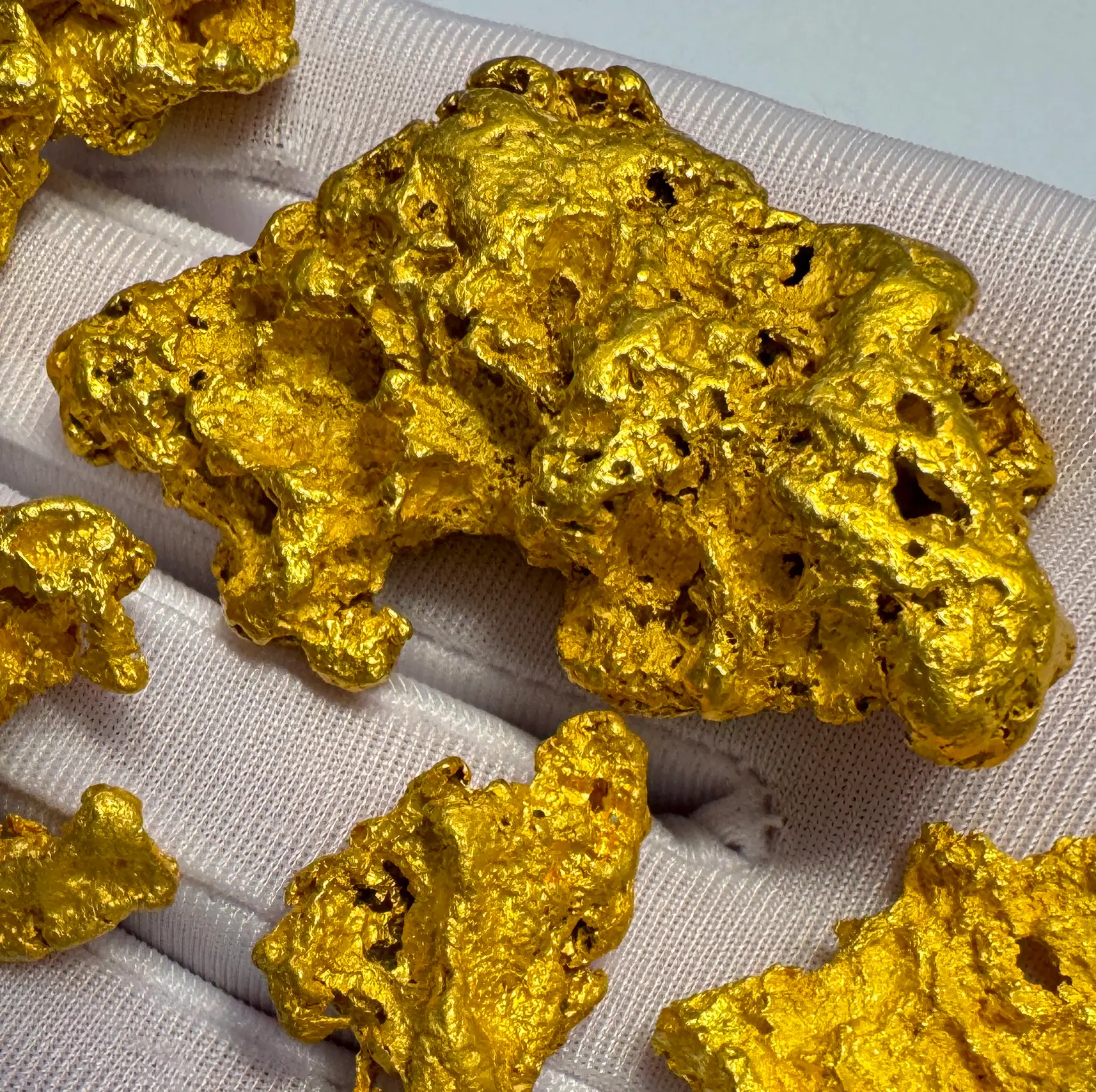 Large California Nugget 116gm 3.7oz 52mm 4