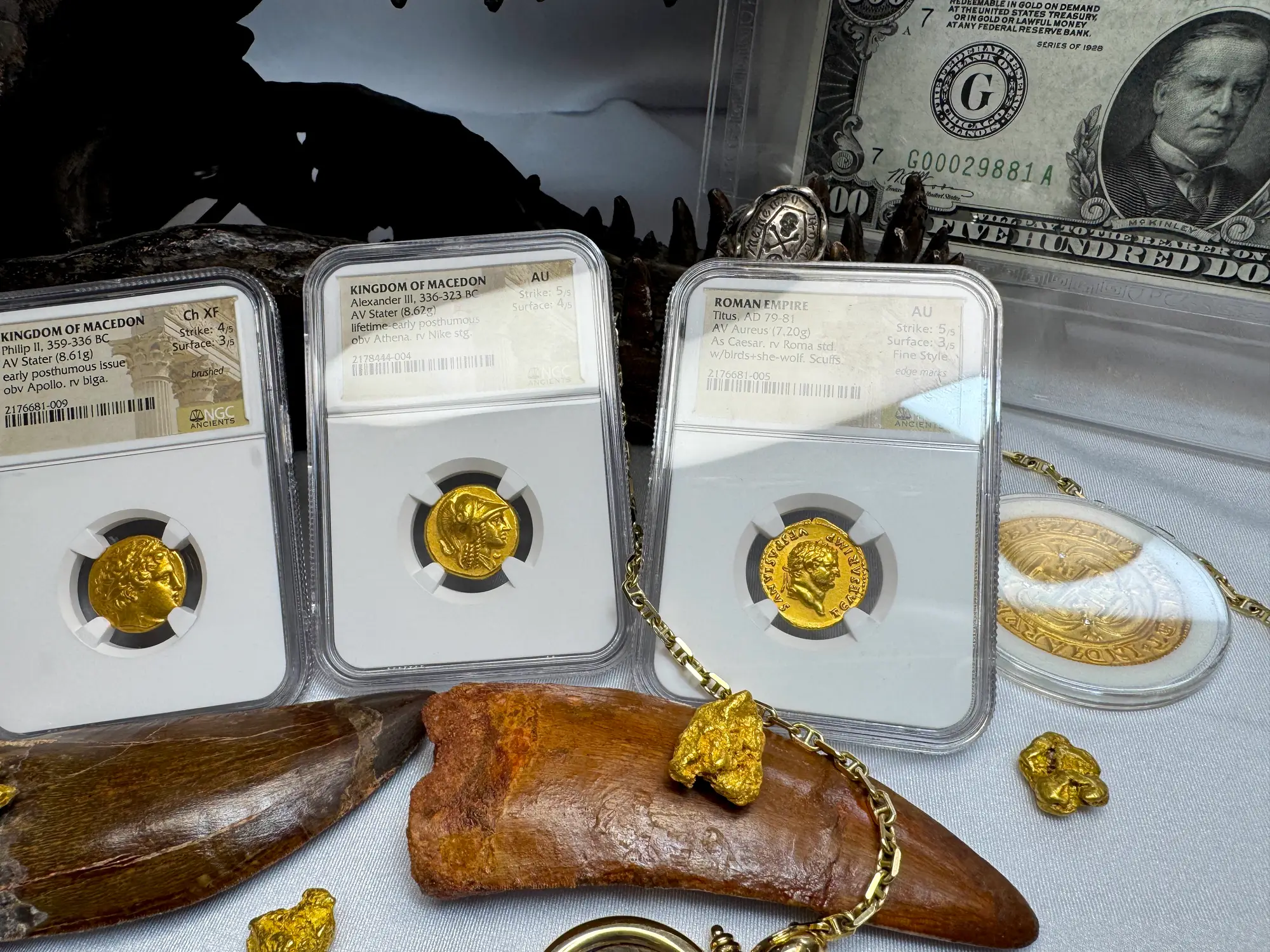 Roman Empire "Titus" 79AD Aureus NGC AU 5x3 Fine Style 22