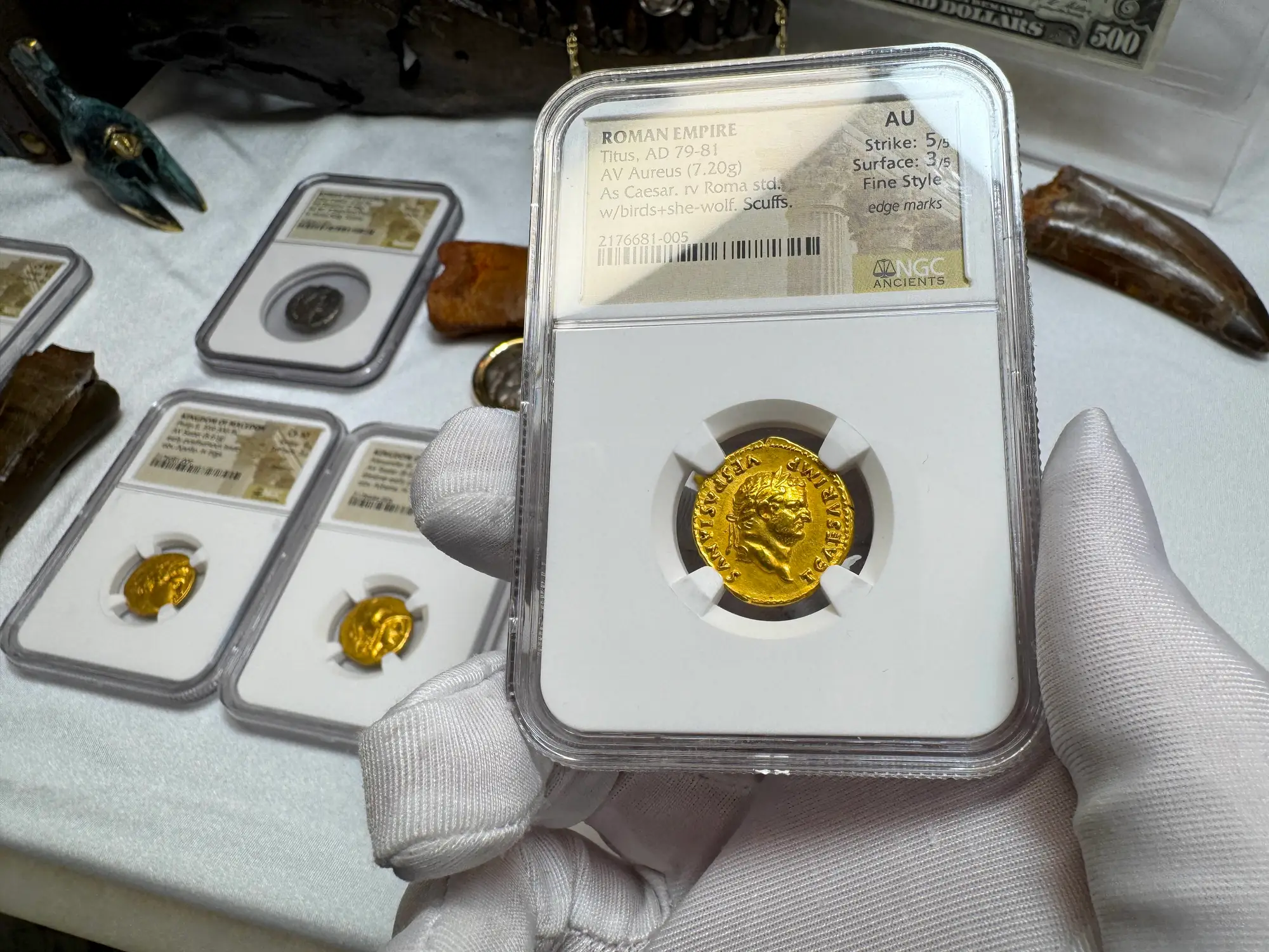 Roman Empire "Titus" 79AD Aureus NGC AU 5x3 Fine Style 29