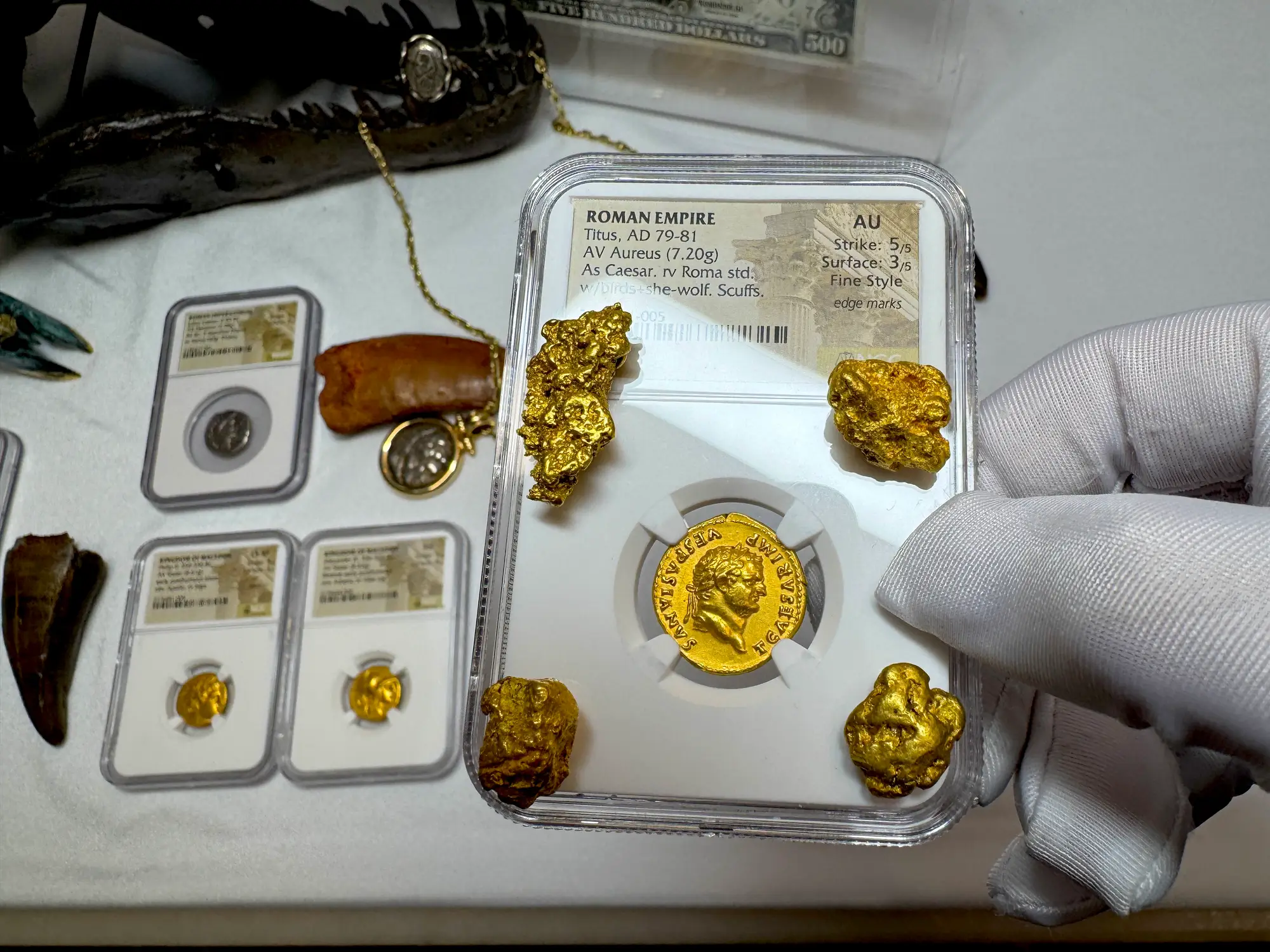 Roman Empire "Titus" 79AD Aureus NGC AU 5x3 Fine Style 11