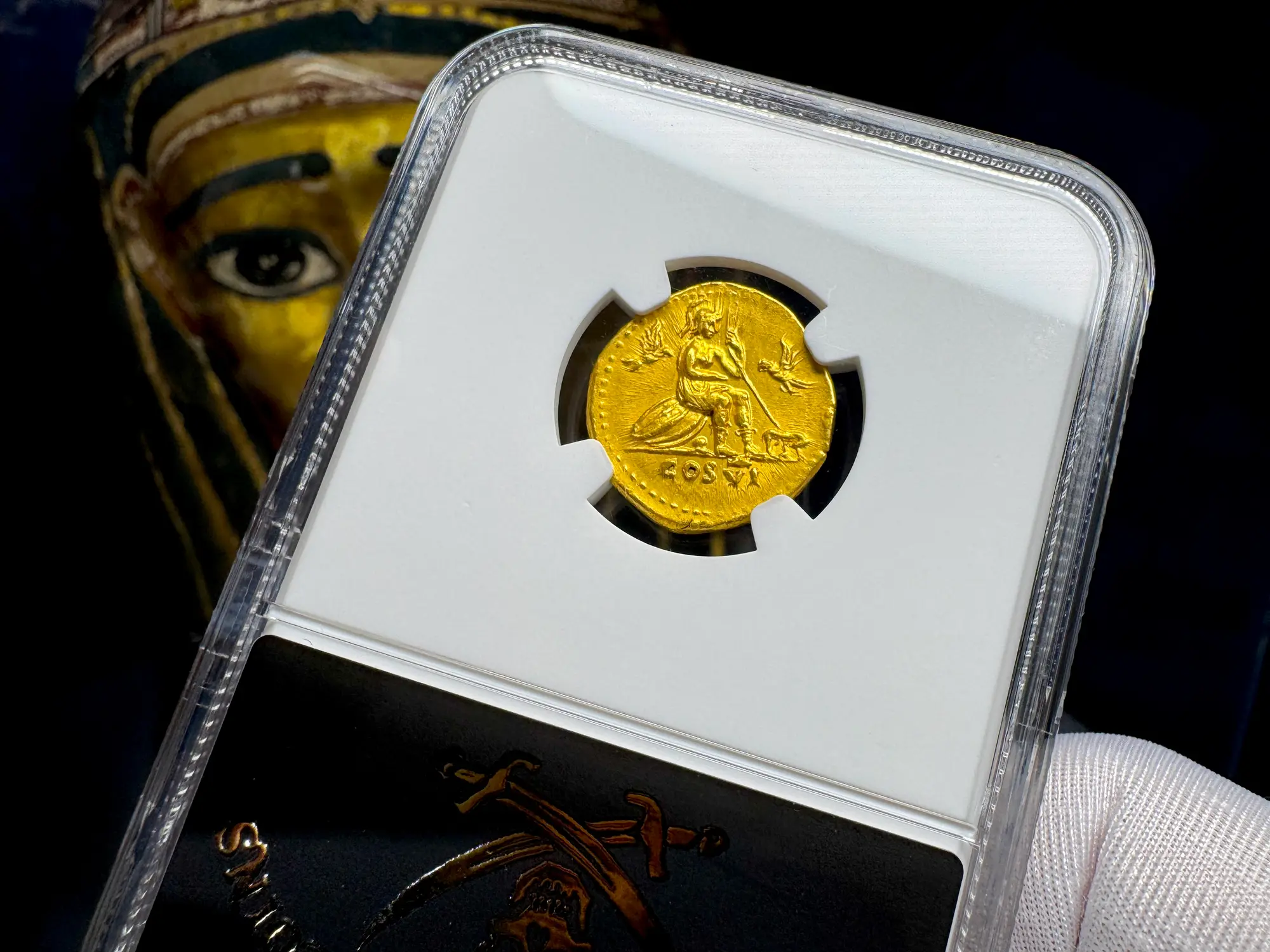 Roman Empire "Titus" 79AD Aureus NGC AU 5x3 Fine Style 25