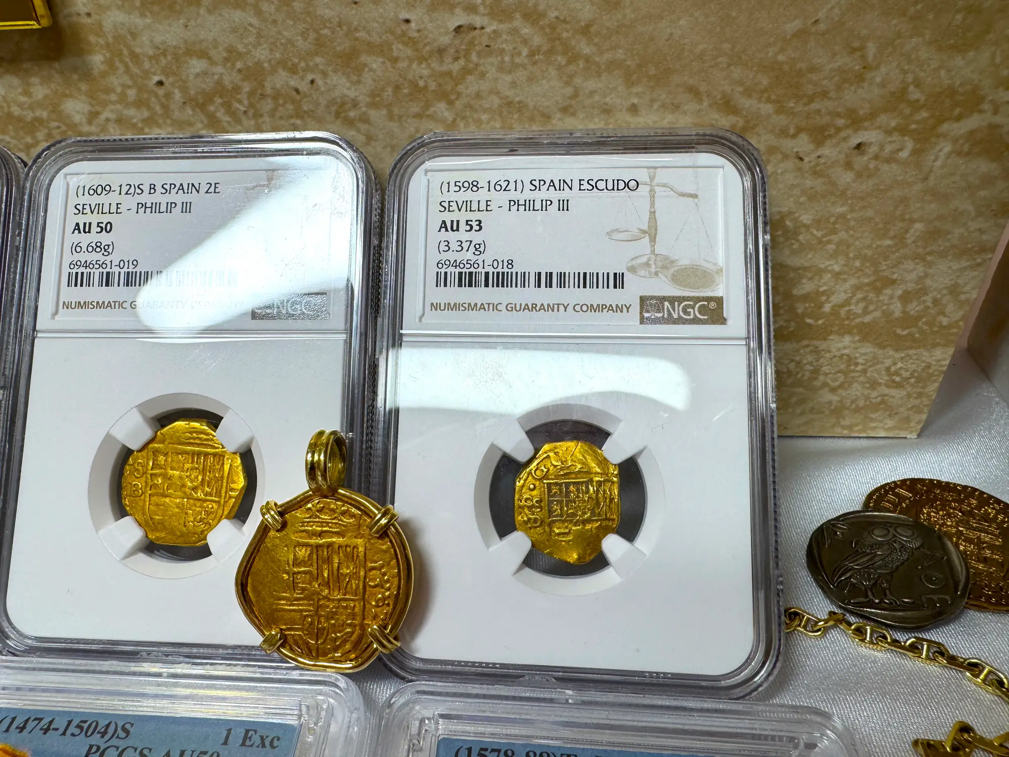 Spain 1 Escudo 1598-21 "Philip III" NGC 53 4