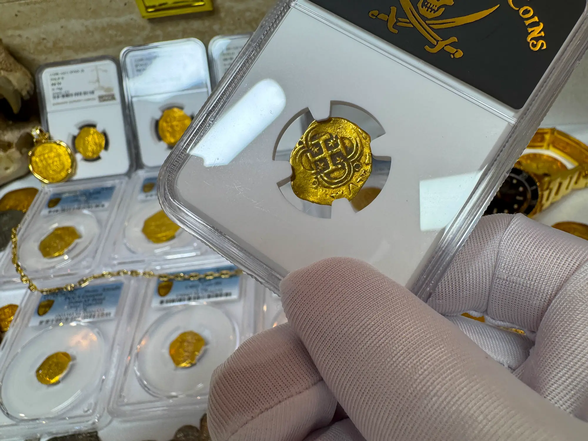 Spain 1 Escudo 1598-21 "Philip III" NGC 53 10