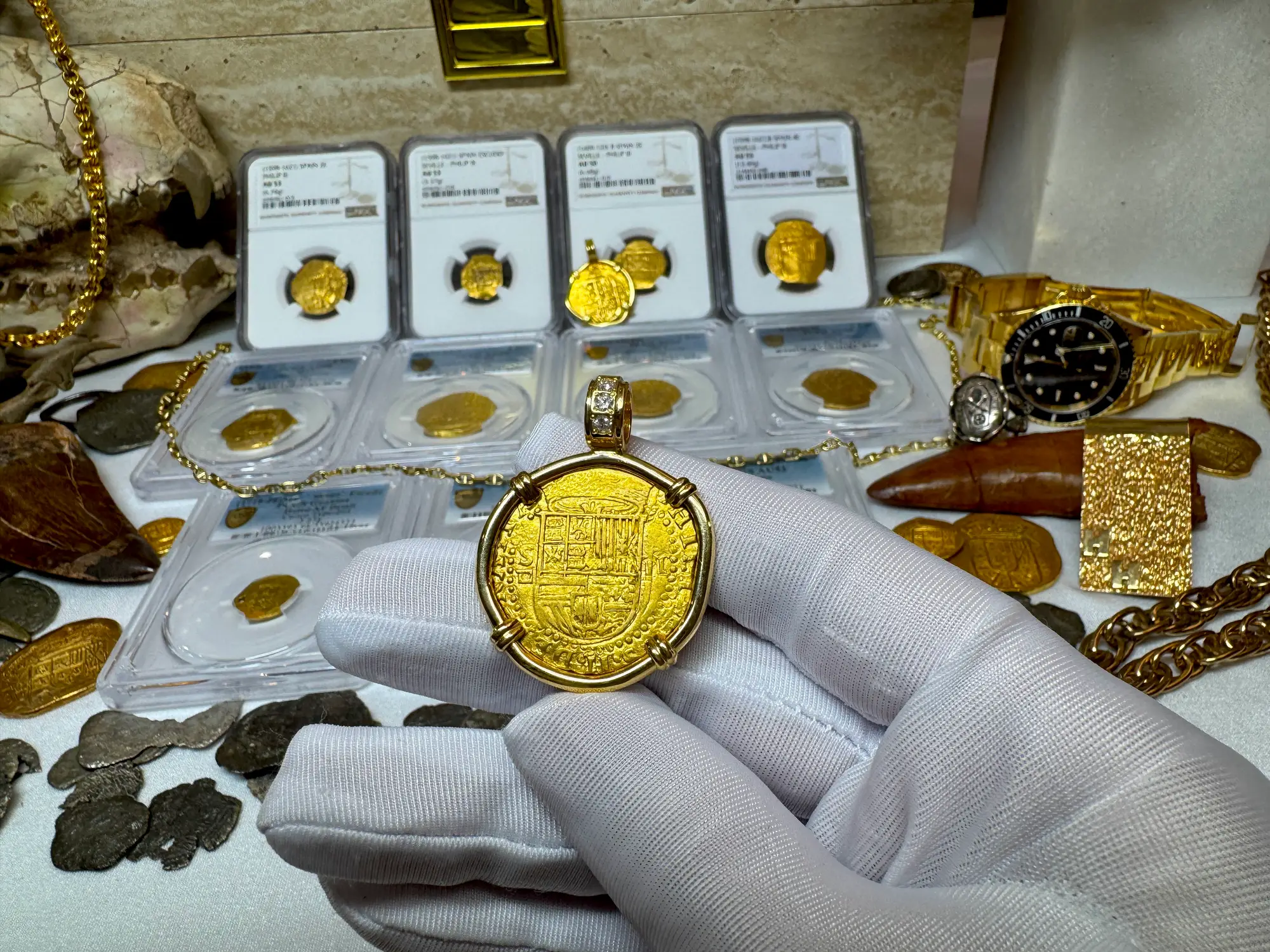 Spain 2 Escudos 1556-98 Diamond Bail  7