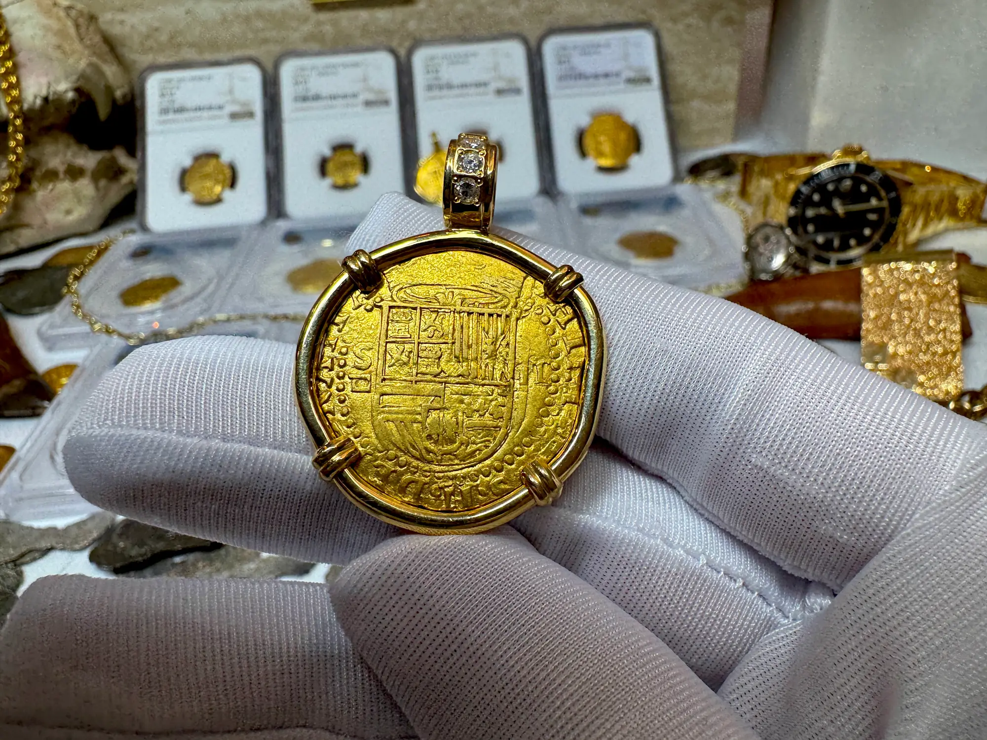 Spain 2 Escudos 1556-98 Diamond Bail  8