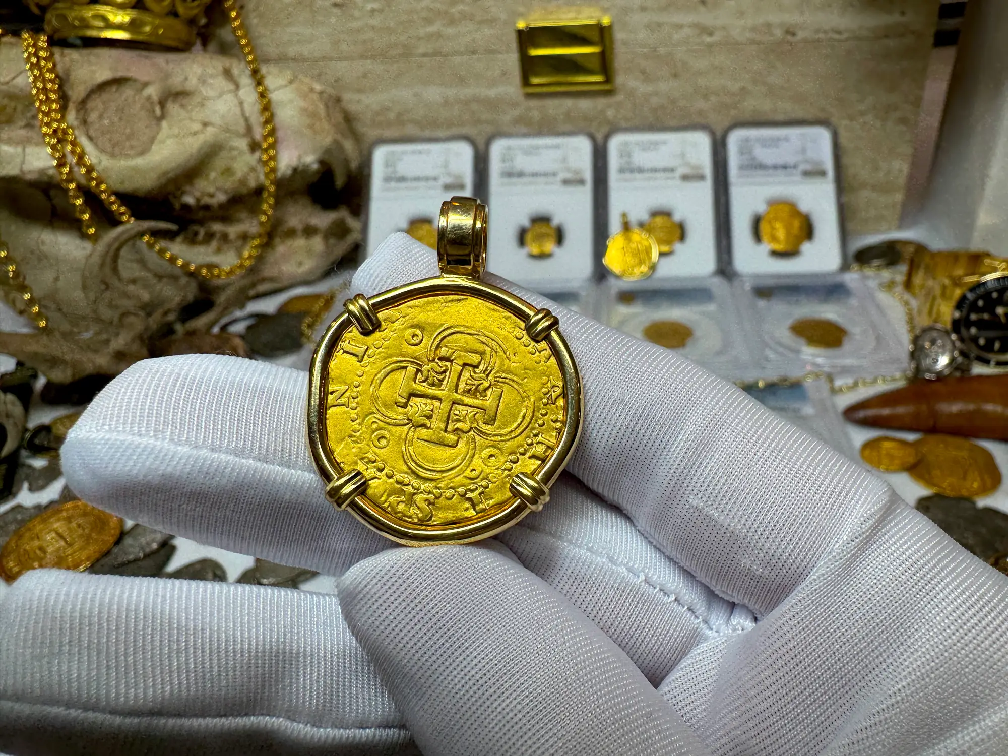 Spain 2 Escudos 1556-98 Diamond Bail  12