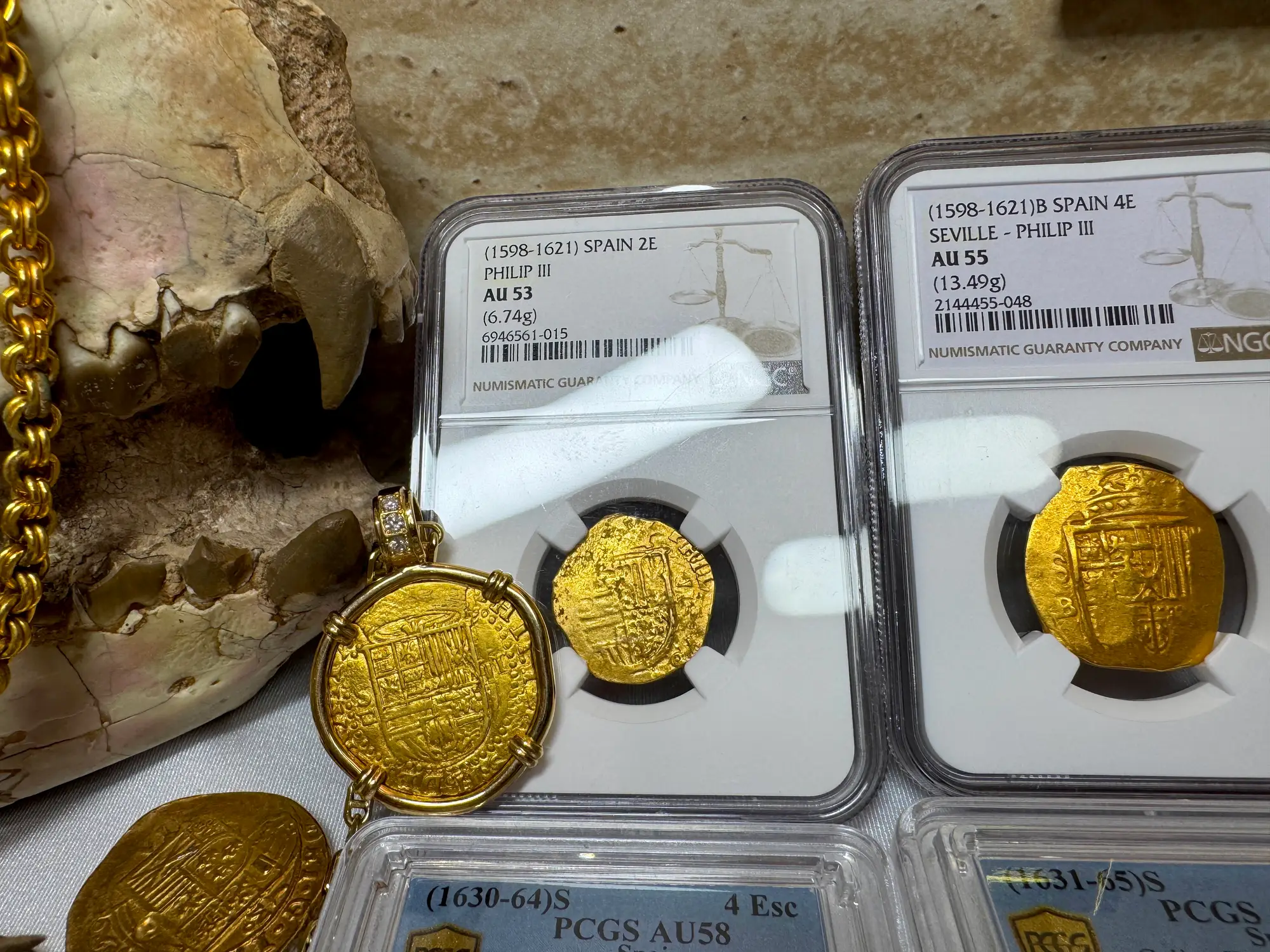 Spain 2 Escudos 1598-21 "Philip III" NGC 53 5