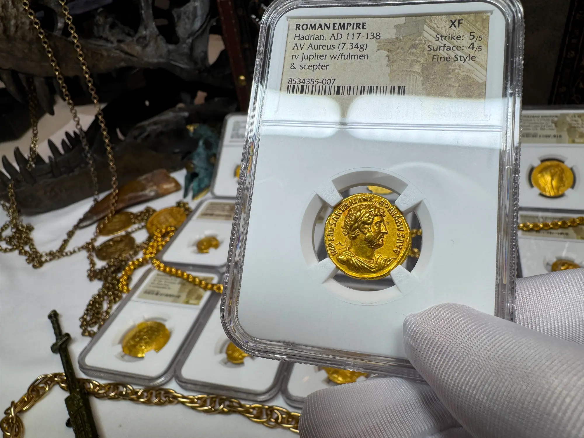 Roman Empire "Hadrian" Aureus NGC XF 25