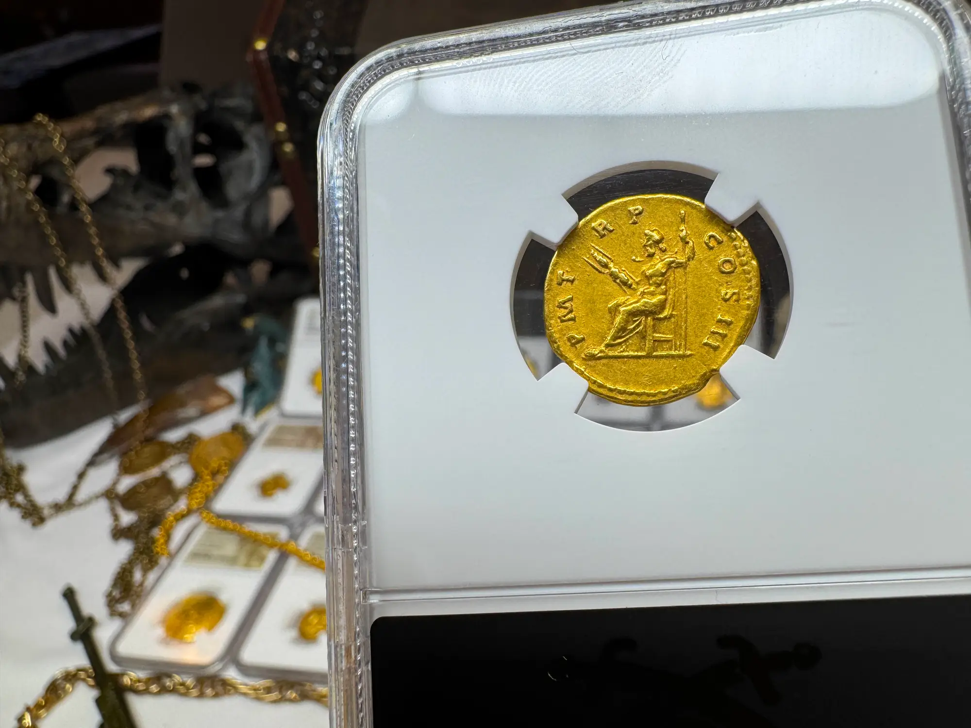 Roman Empire "Hadrian" Aureus NGC XF 22