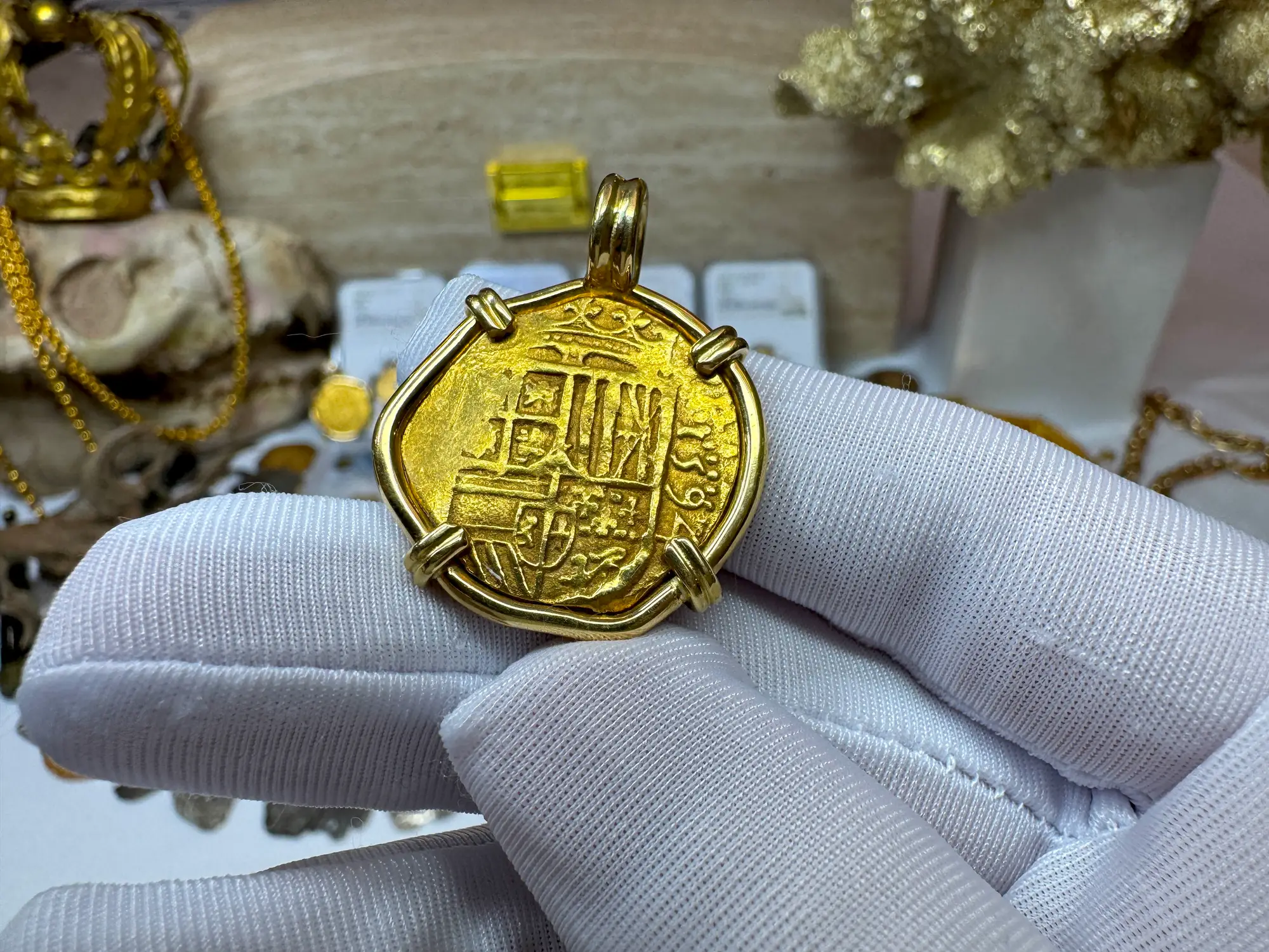 Spain 2 Escudos 1594 Dated! Pendant 18kt 13