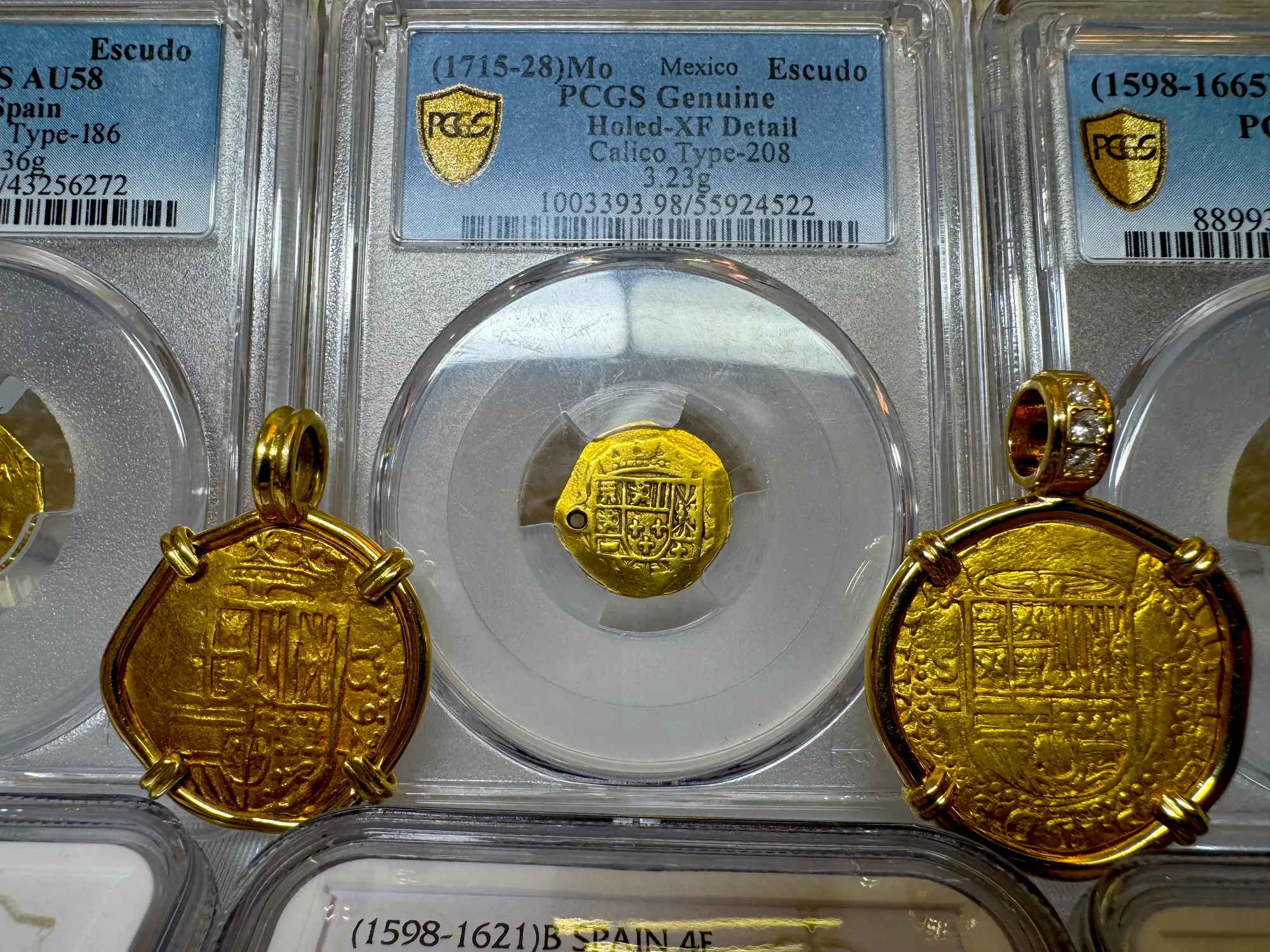 Mexico 1 Escudo 1715-28 "Perfect Pendant Piece" PCGS 4