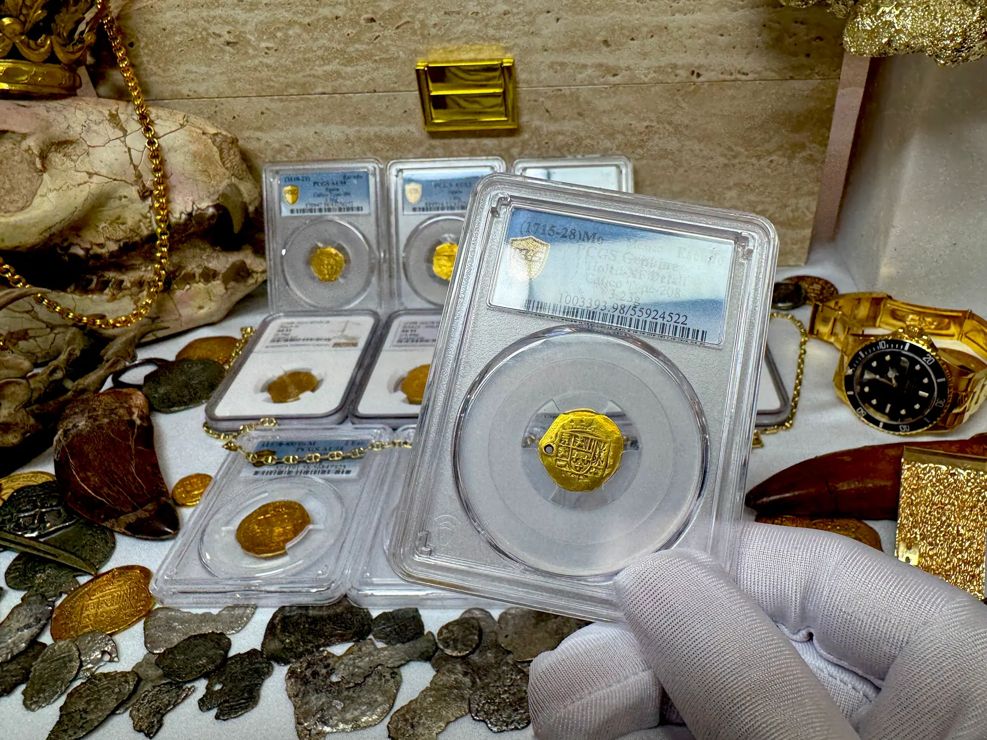 Mexico 1 Escudo 1715-28 "Perfect Pendant Piece" PCGS 29