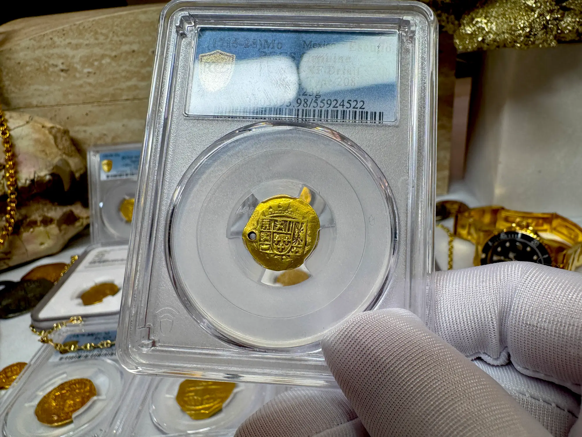 Mexico 1 Escudo 1715-28 "Perfect Pendant Piece" PCGS 32