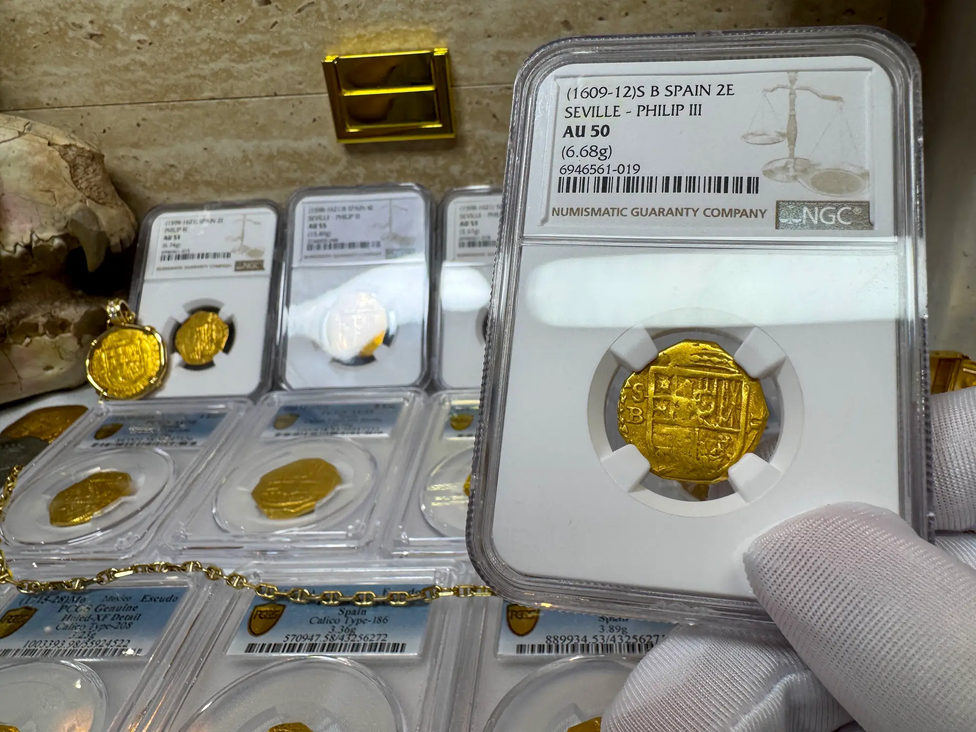 Spain 2 Escudos 1609-12 "Philip III" NGC 50 10