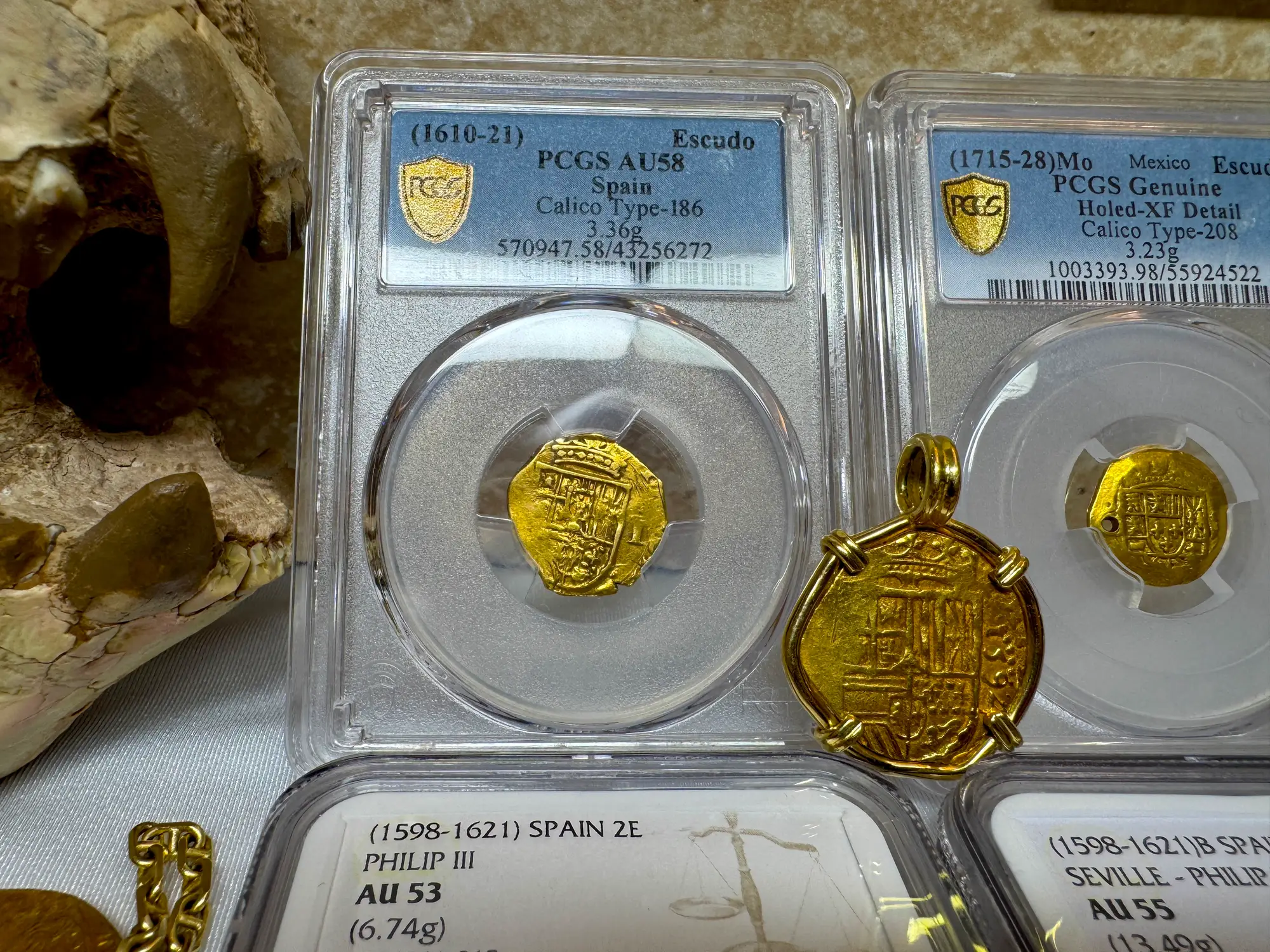 Spain 1 Escudo 1610-21 "Philip III" PCGS 58 2