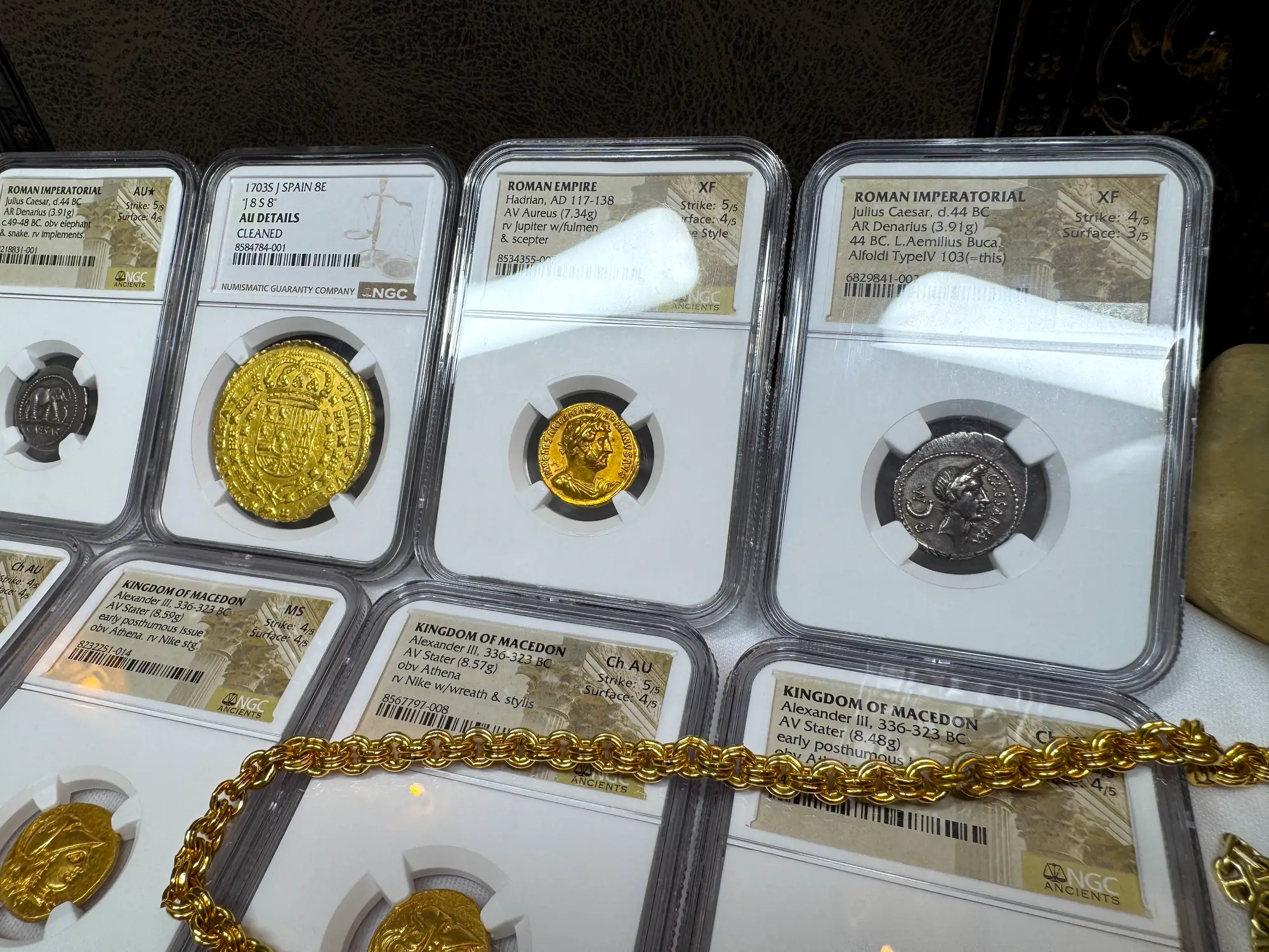 Roman Empire "Hadrian" Aureus NGC XF 5x4 6