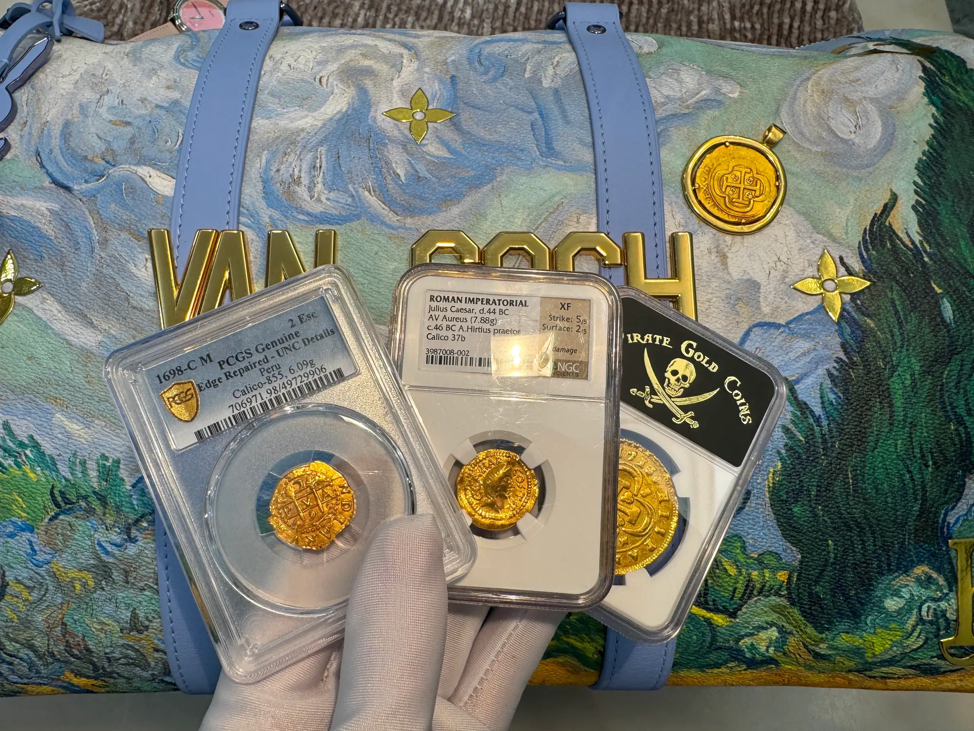 Mexico 8 Escudos 1714 "Philip V" Pendant 12