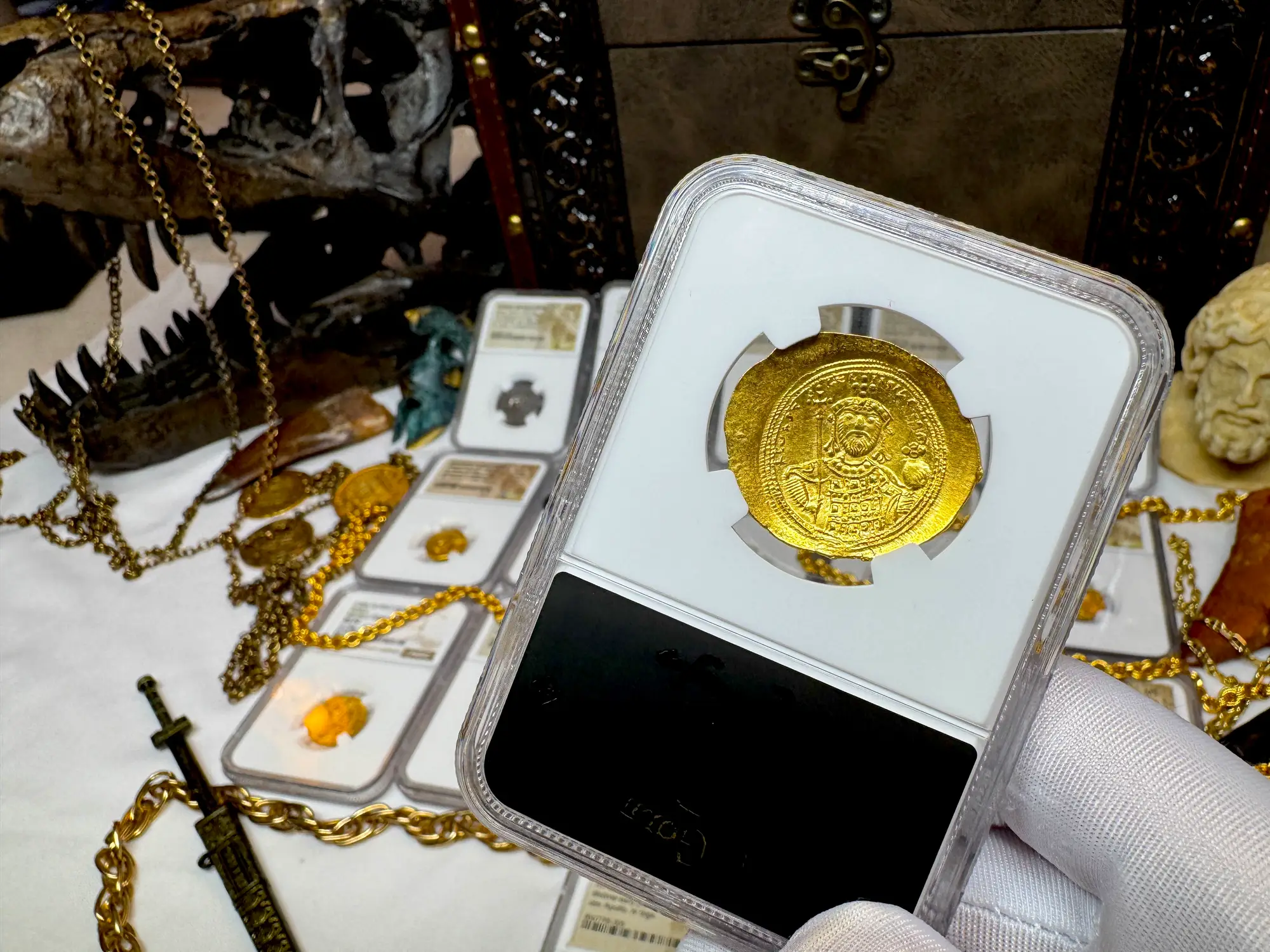 Byzantine Empire "Jesus Christ" 1042AD Constantine IX NGC MS 5x4 5