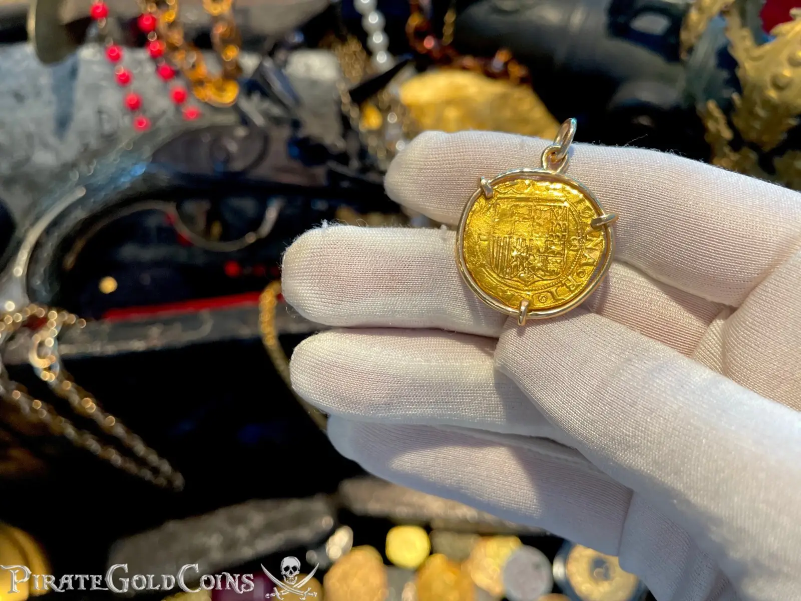 Spain 1 Escudo 1516-56 "Joanna" Pendant Neckalce 10