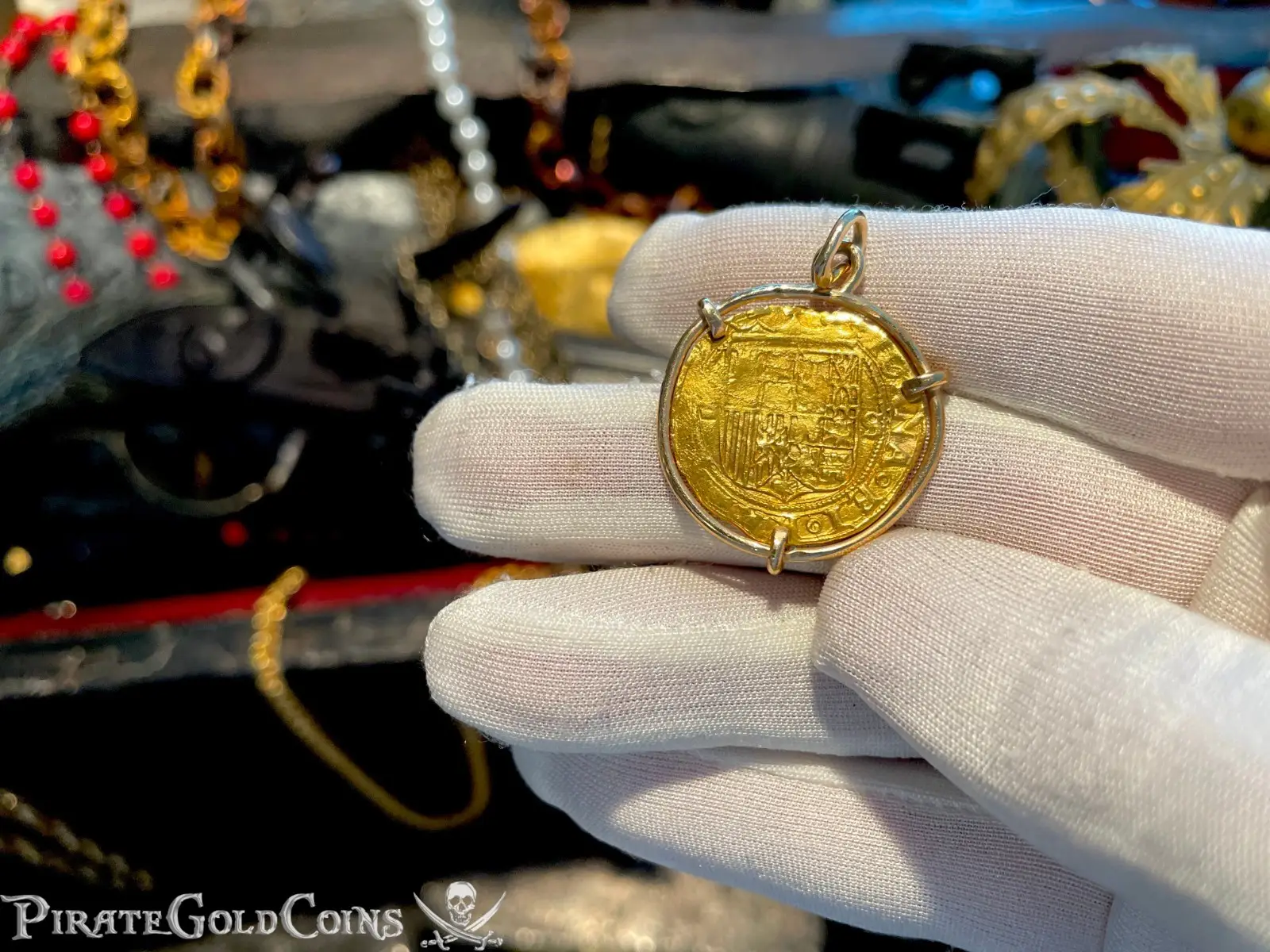 Spain 1 Escudo 1516-56 "Joanna" Pendant Neckalce 17