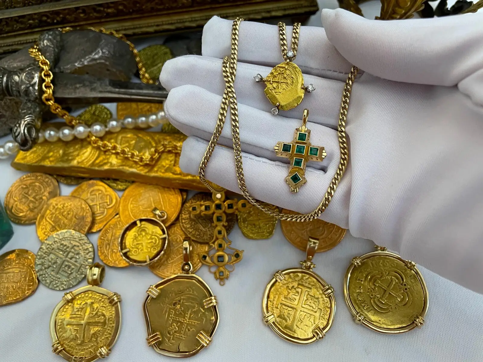 Mexico 1 Escudo "Cross of Lorraine" 4 Diamond Pendant  4